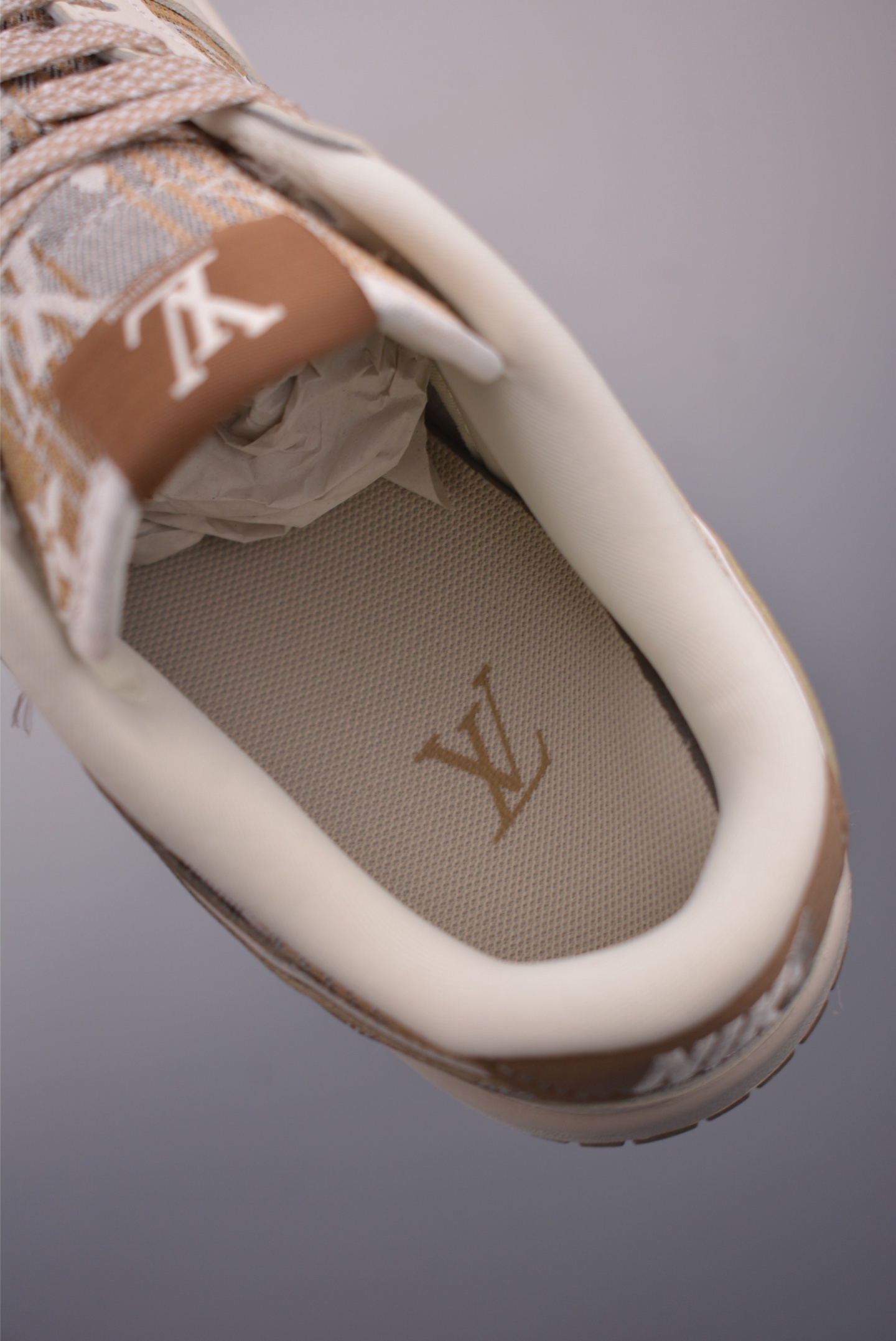 LV x Nike SB Dunk Low 