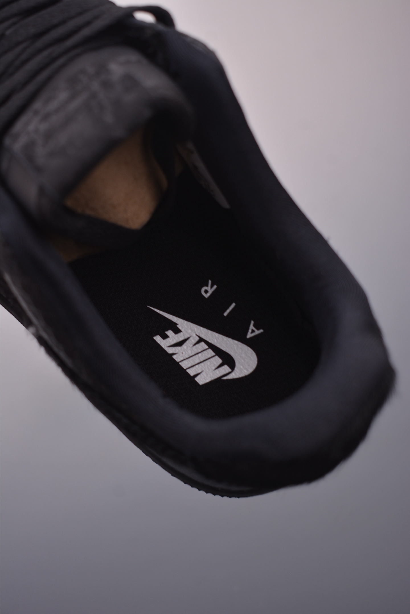 Nike Air Force 1 Low 