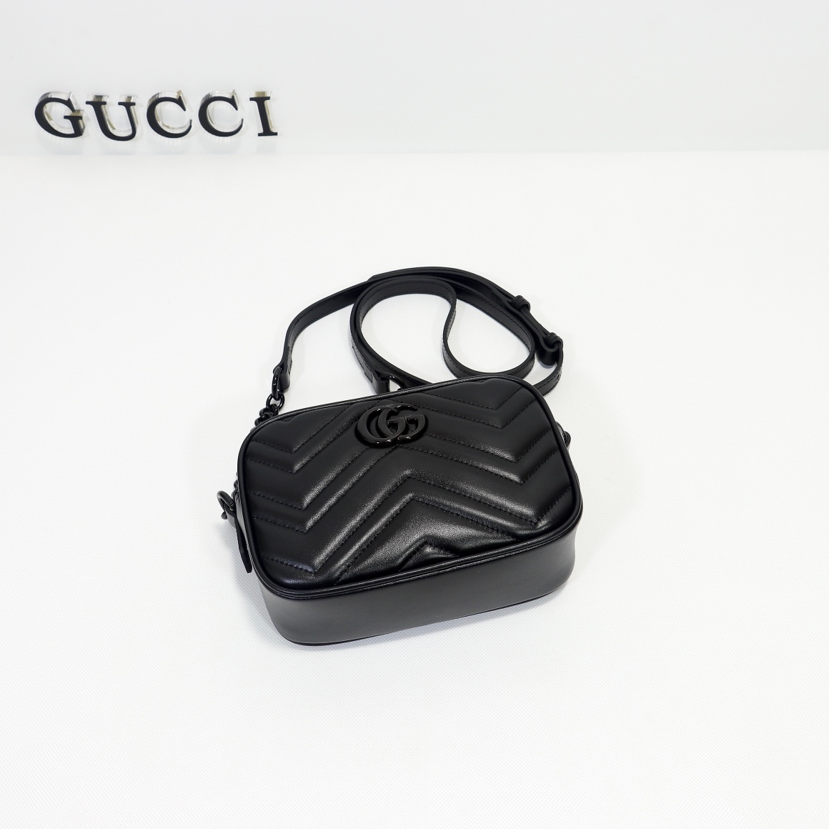 Gucci GG Marmont Mini Camera Bag 634936 DTDHV 1000