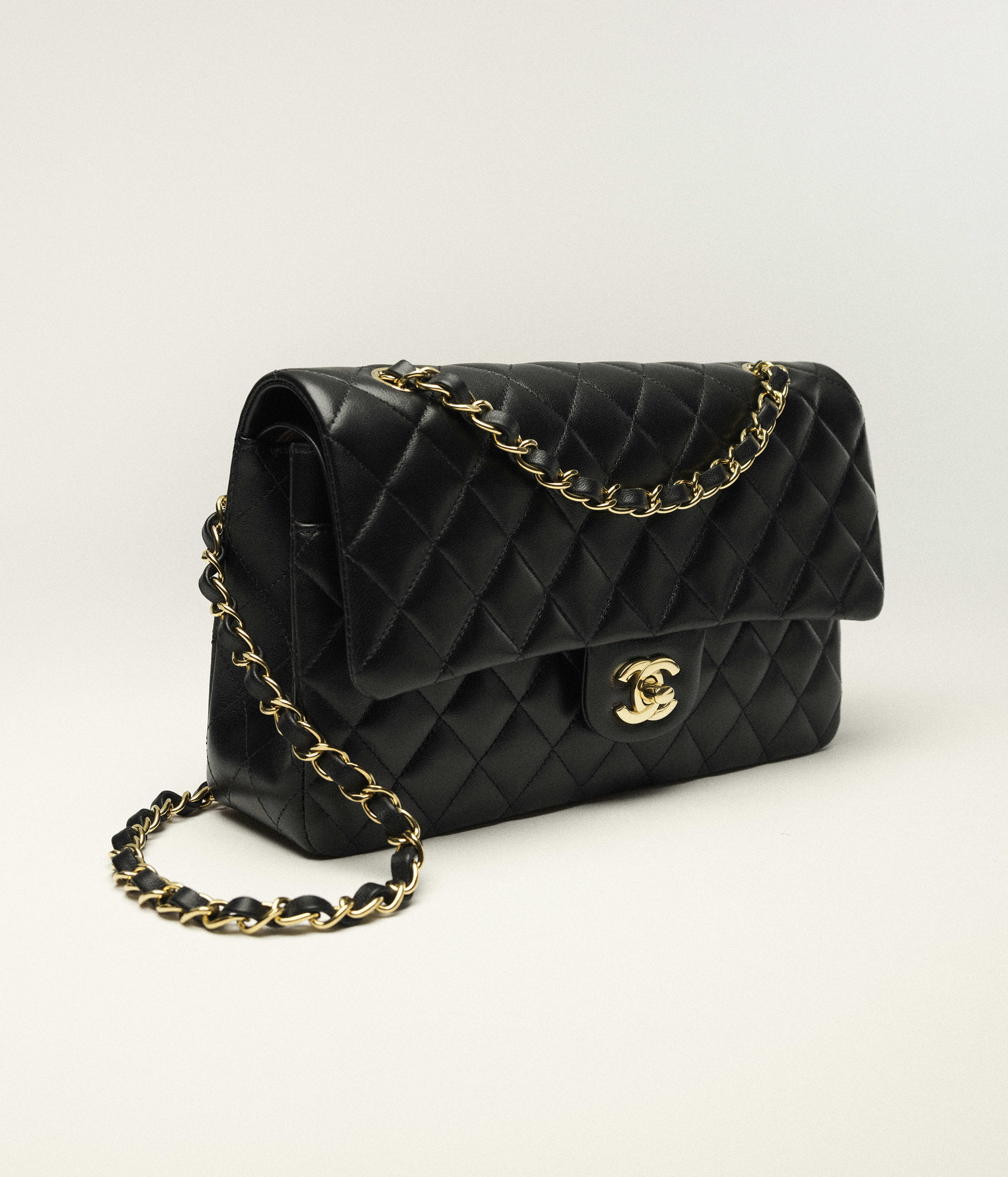 Chanel Classic 11.12 Bag Lambskin & Gold Metal Black A01112-Y01295-94305