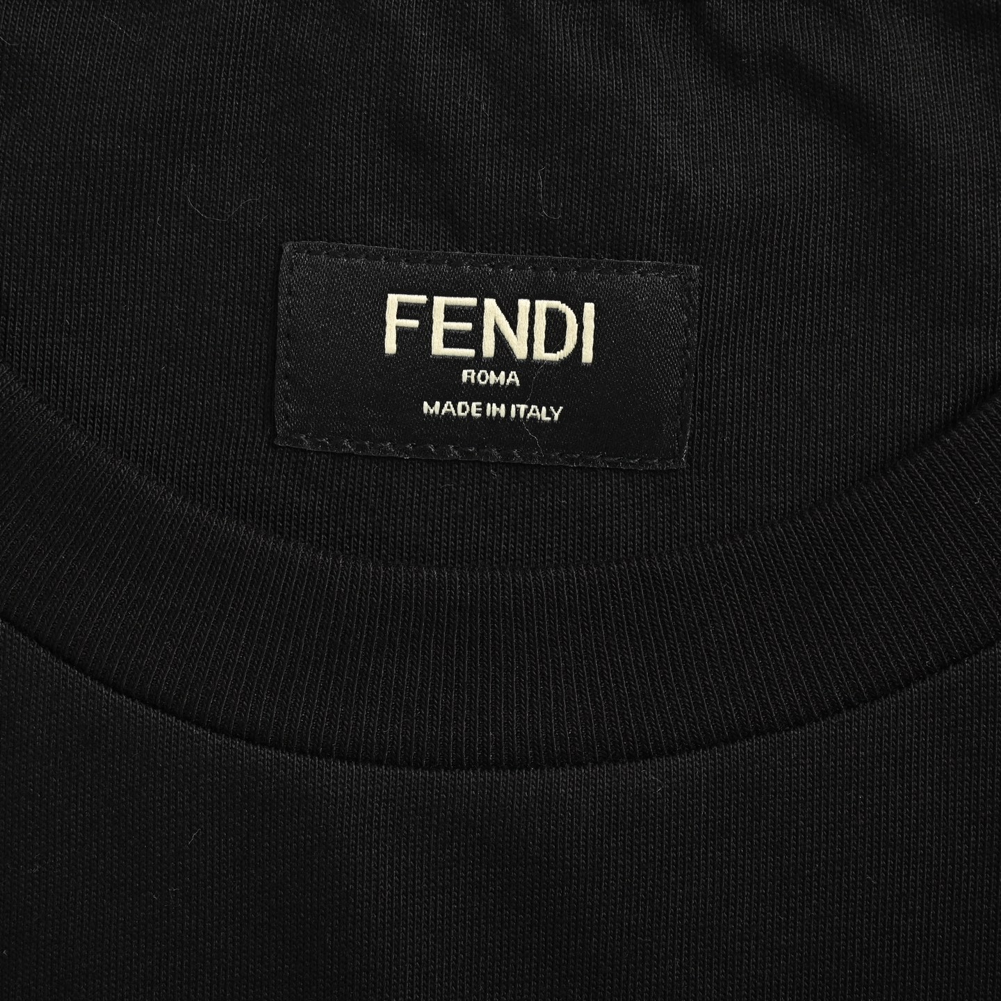 Fendi FF embroidered pocket zipper short sleeve