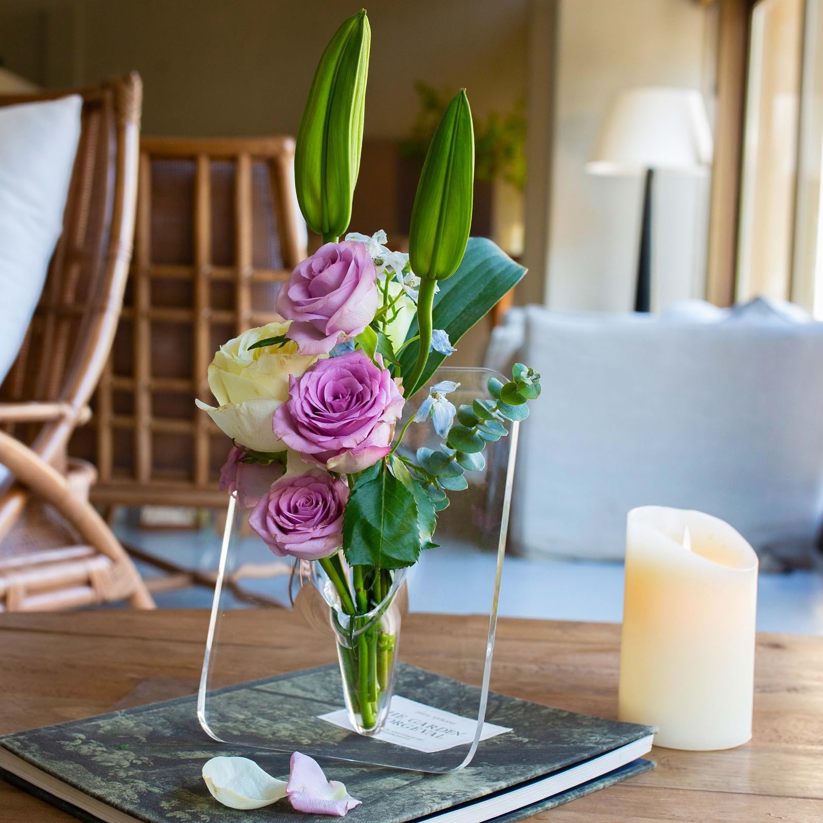 🔥Last Day 50% OFF🔥Acrylic Photo Frame Shaped Flower Vase📦BUY 2 GET 10% OFF & FREE SHIPPING NOW