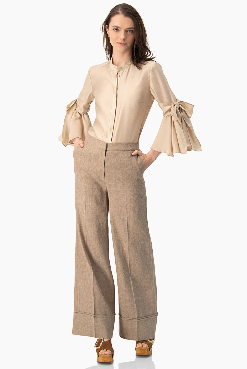 Blusa de manga larga con amarre