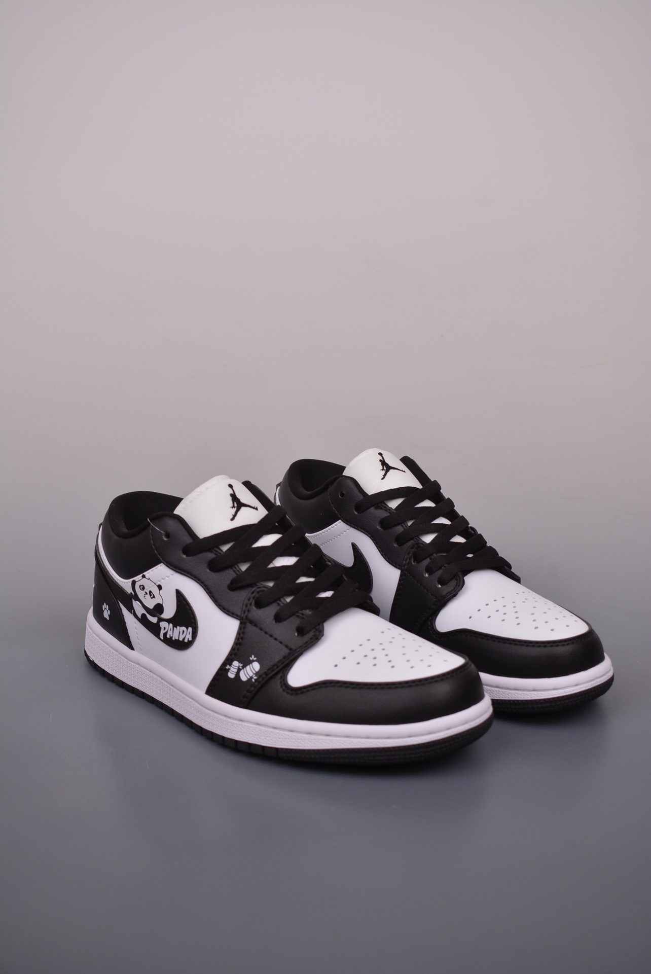 Air Jordan 1 Low SE Black White Panda DC0774-101