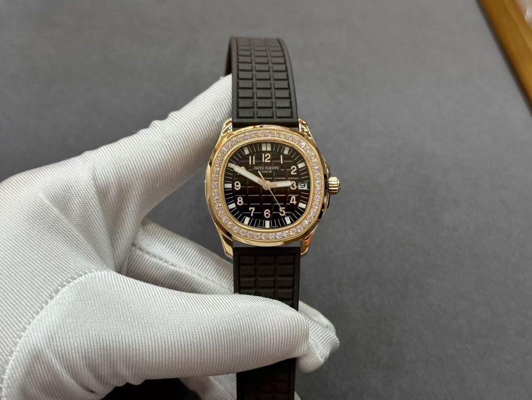 Patek Philippe Factory New AQUANAUT Series