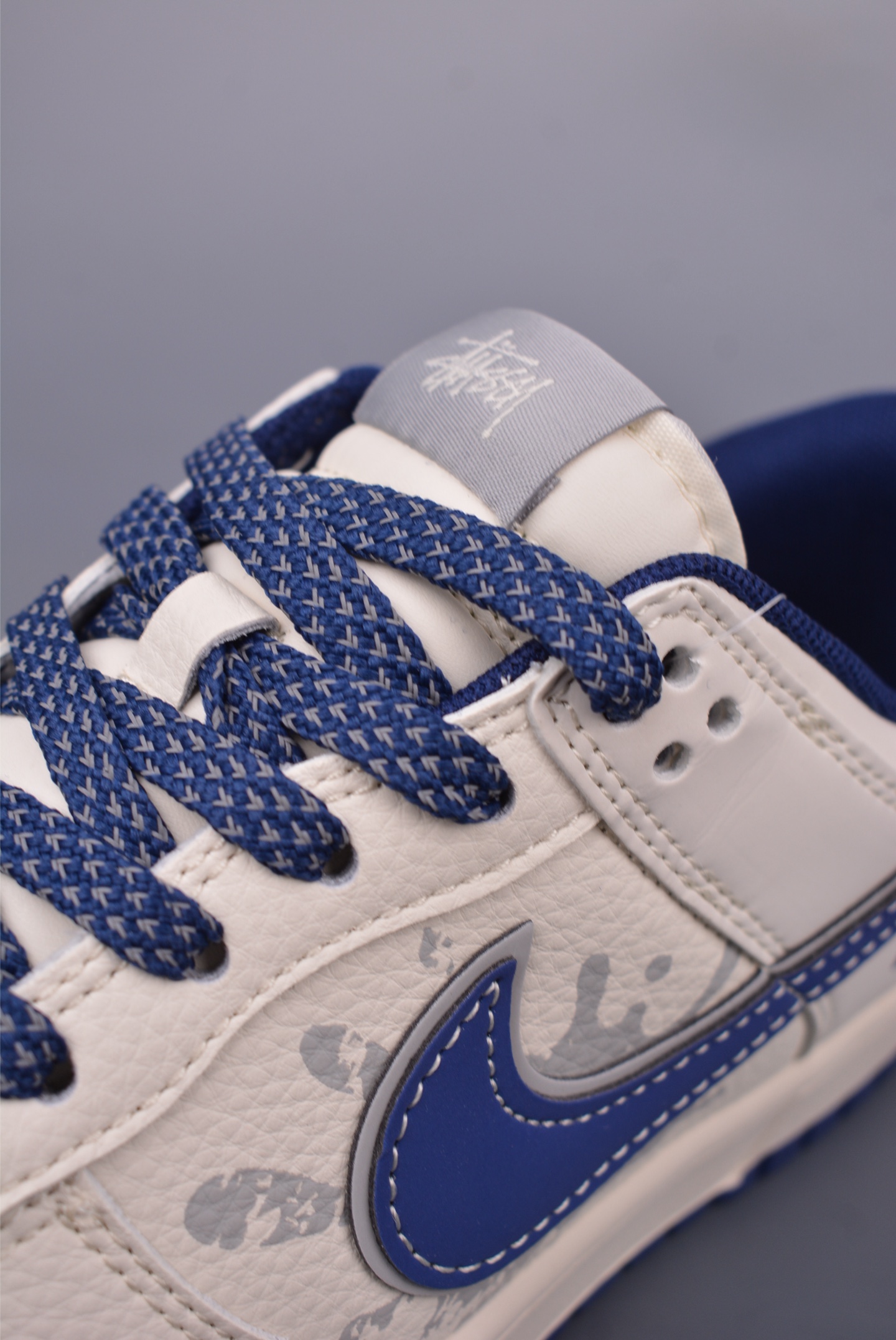 Stussy x Nike SB Dunk Low sneakers White Gray Blue XS6089-593