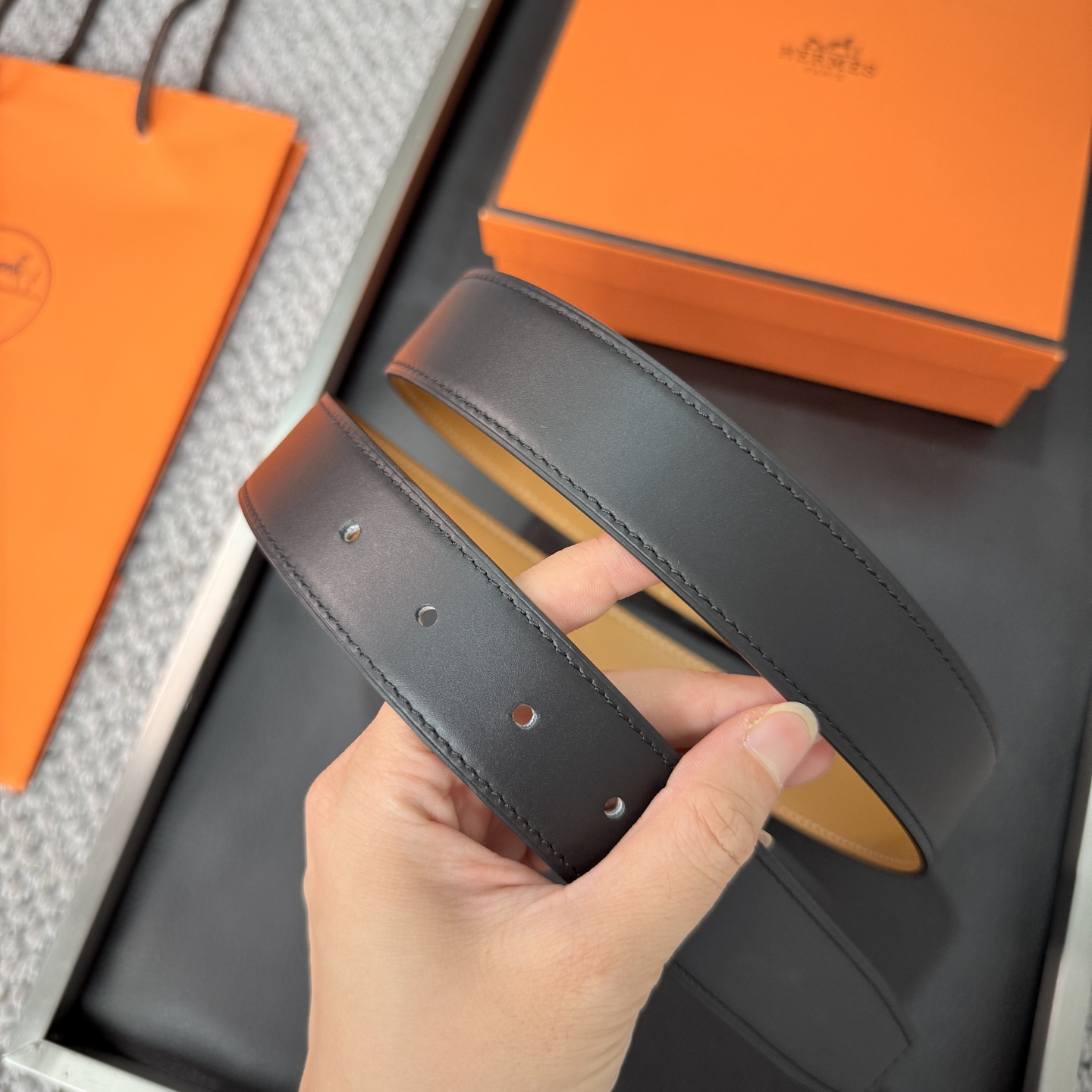 Hermès BoxTogo calfskin double-sided belt 3.2CM wide
