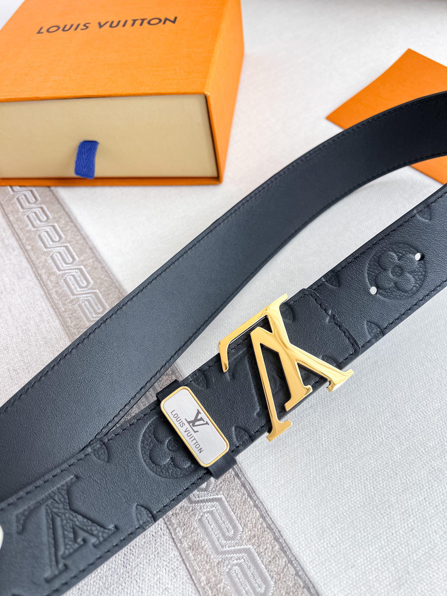 Louis Vuitton Black Printed Calfskin Men's Belt 3.8CM Width