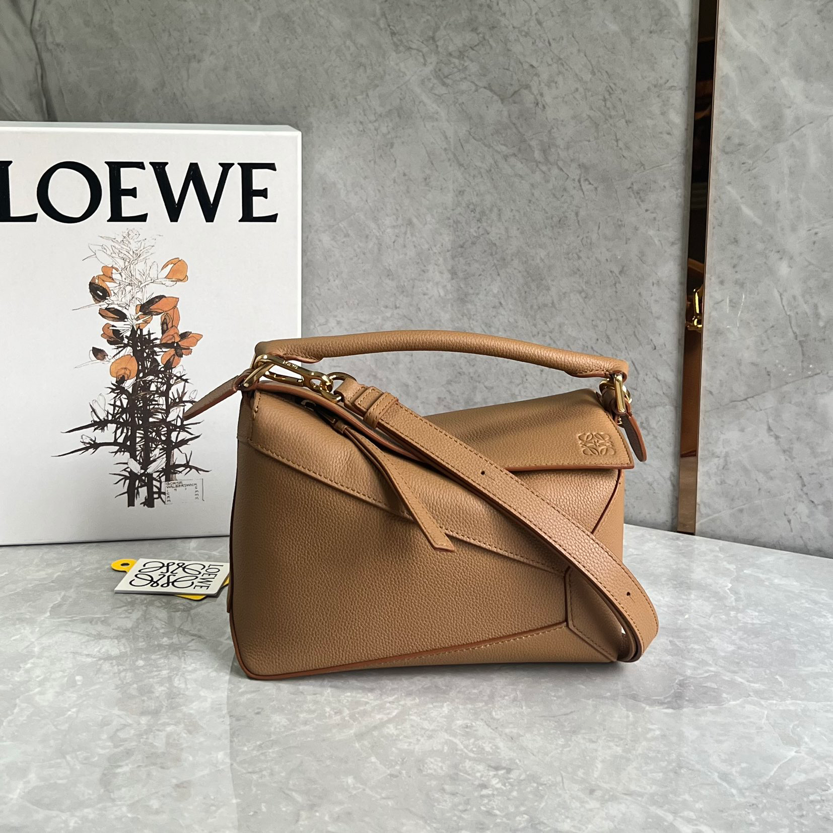 Loewe suede colorblocked zzle bag 0681