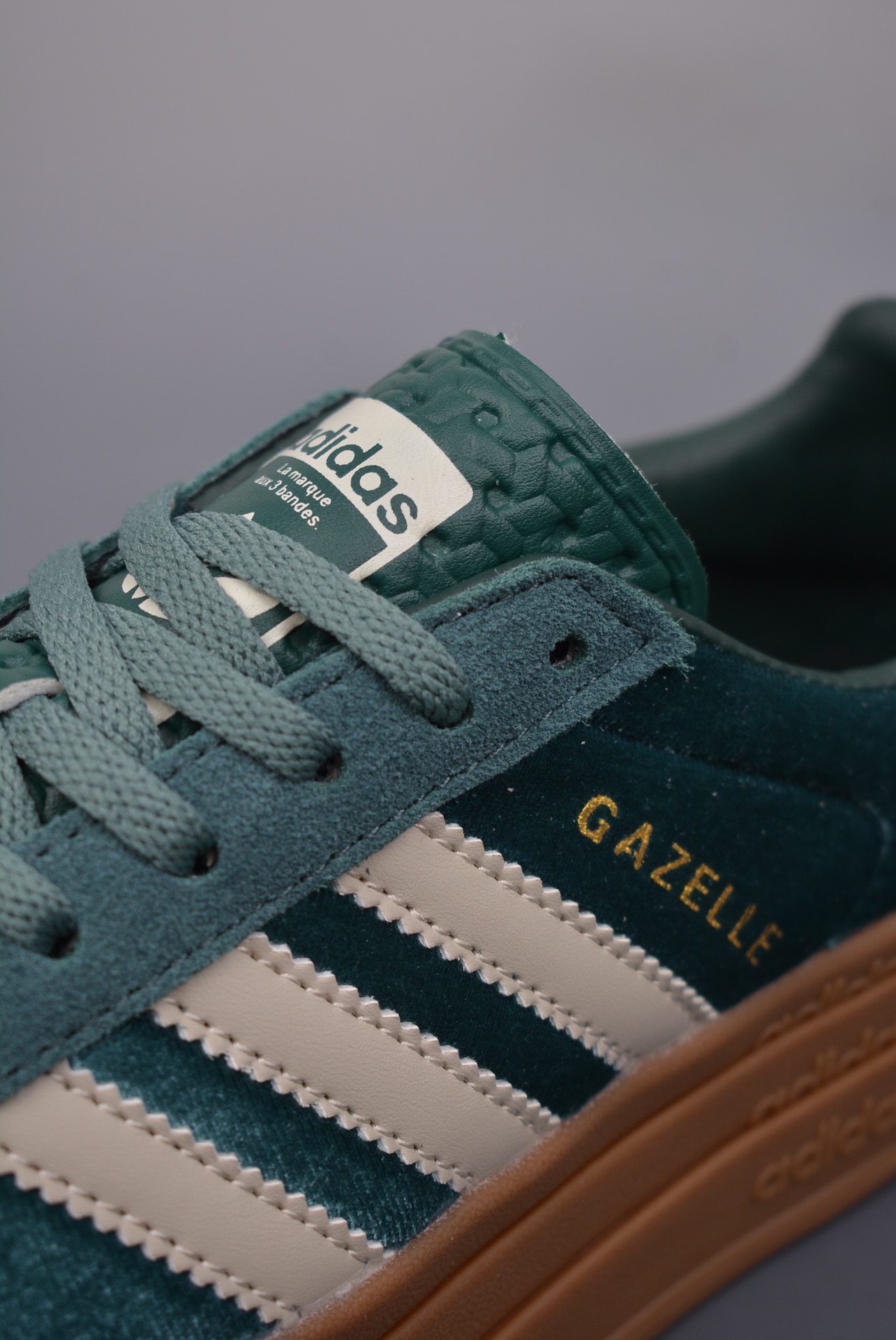 Adidas Originals Gazelle Bold W Velvet Dark Green Off-White