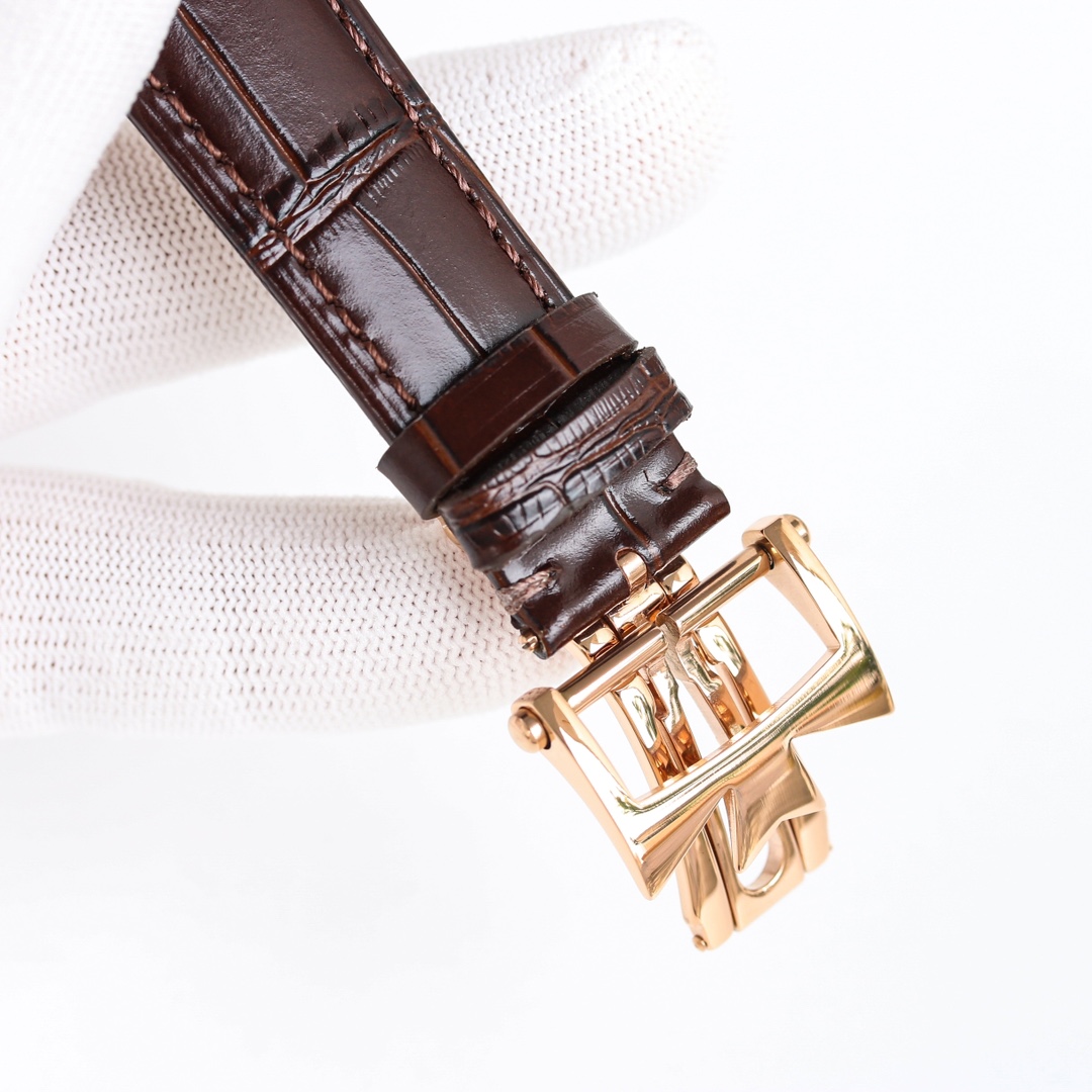 Vacheron Constantin Overseas Series Retrograde Calendar Watch Model 4000V210A-B911