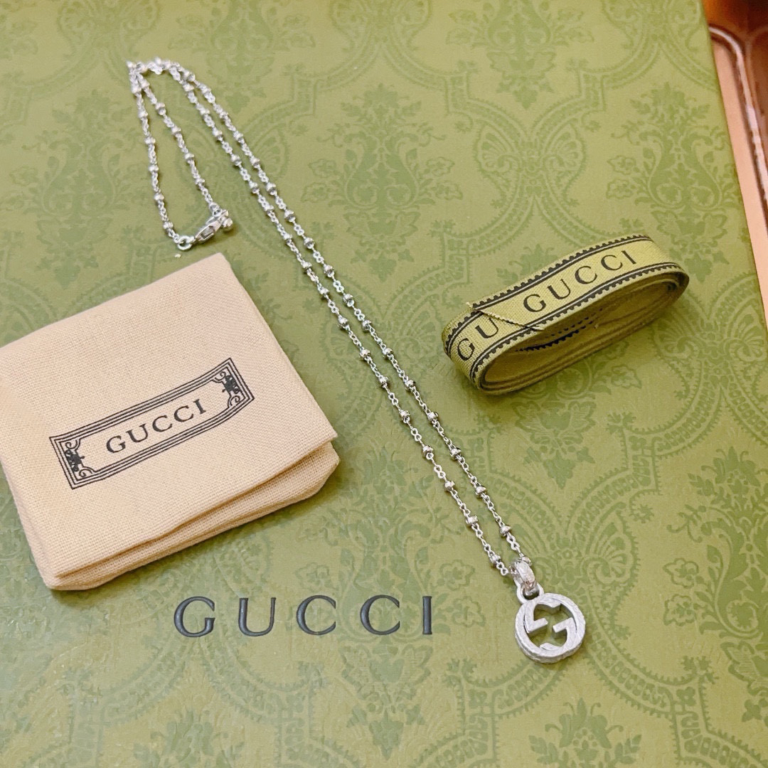 Gucci Anger Forest series new GG necklace