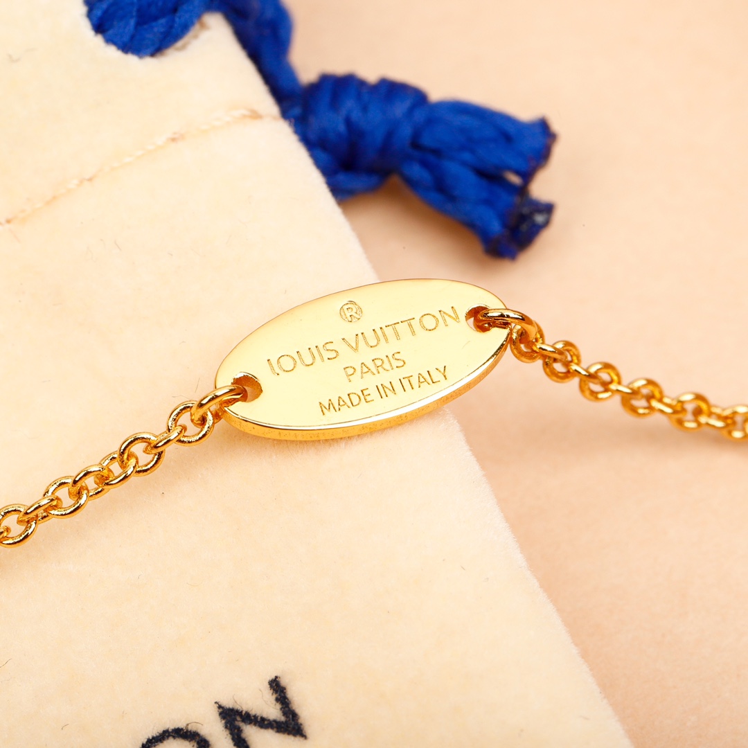 Louis Vuitton ICONIC HEART series multi-element necklace