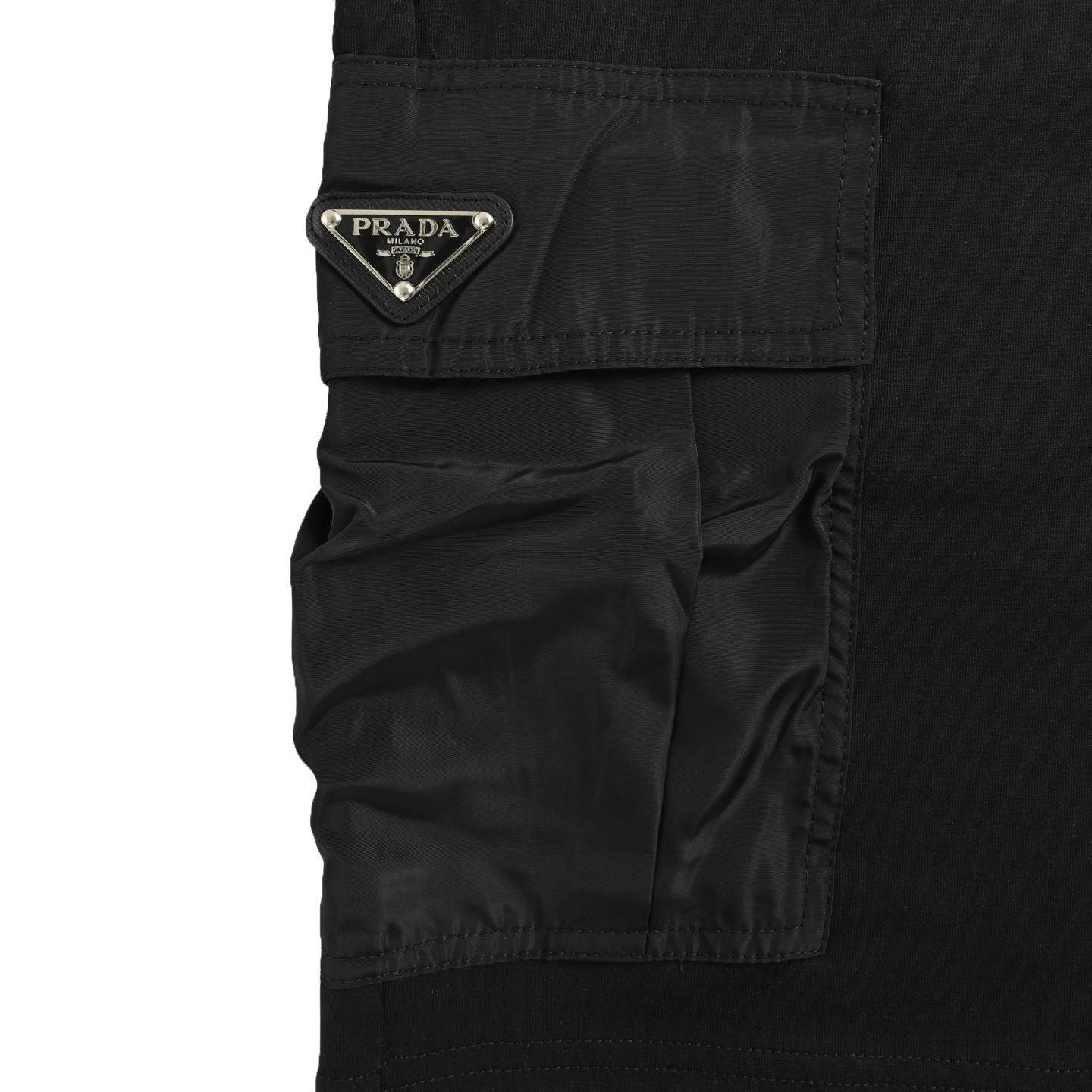 Prada 25ss triangle red rubber logo shorts
