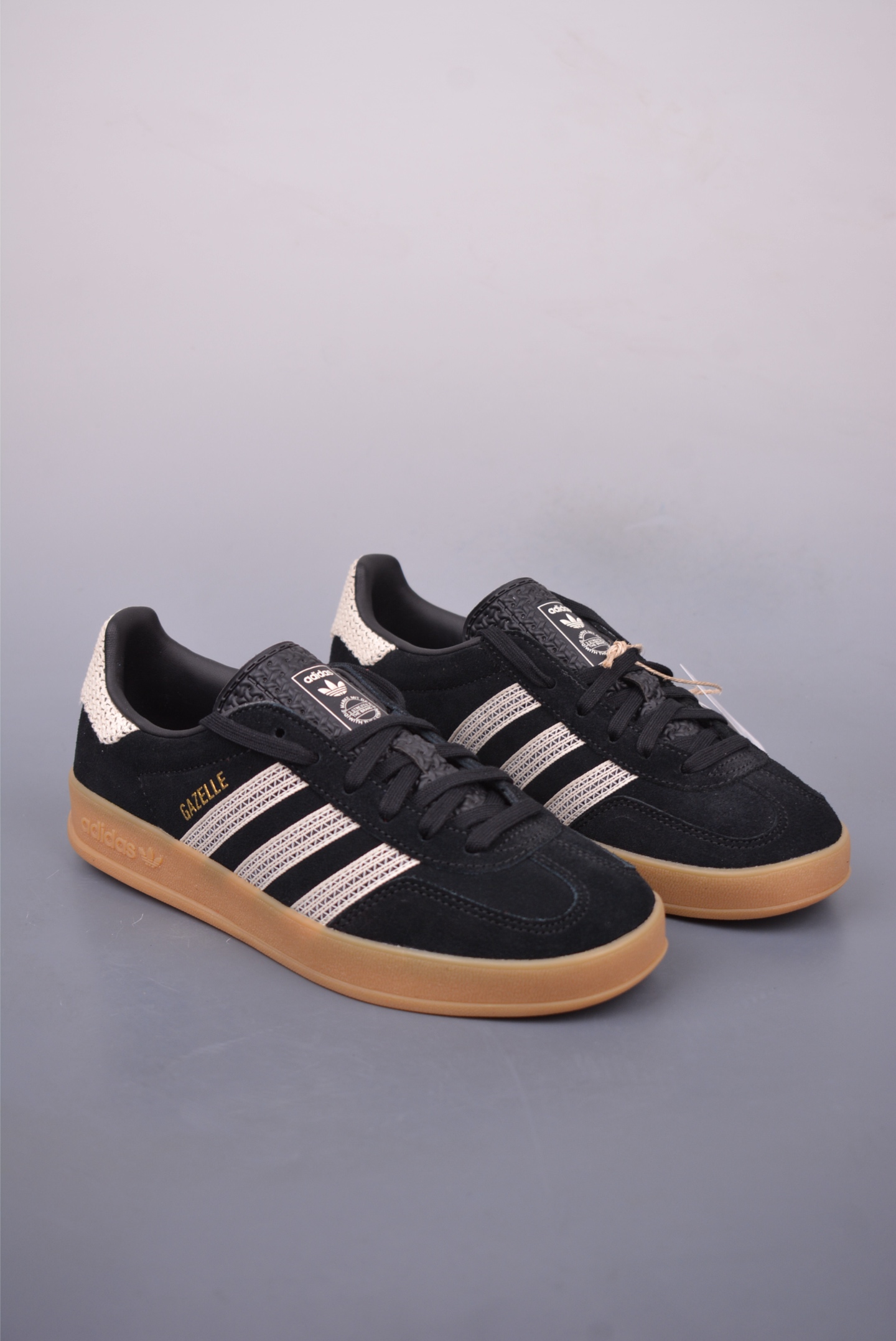 Adidas Gazelle Indoor Trainers Sneakers Black, Beige and White Weave JI2755