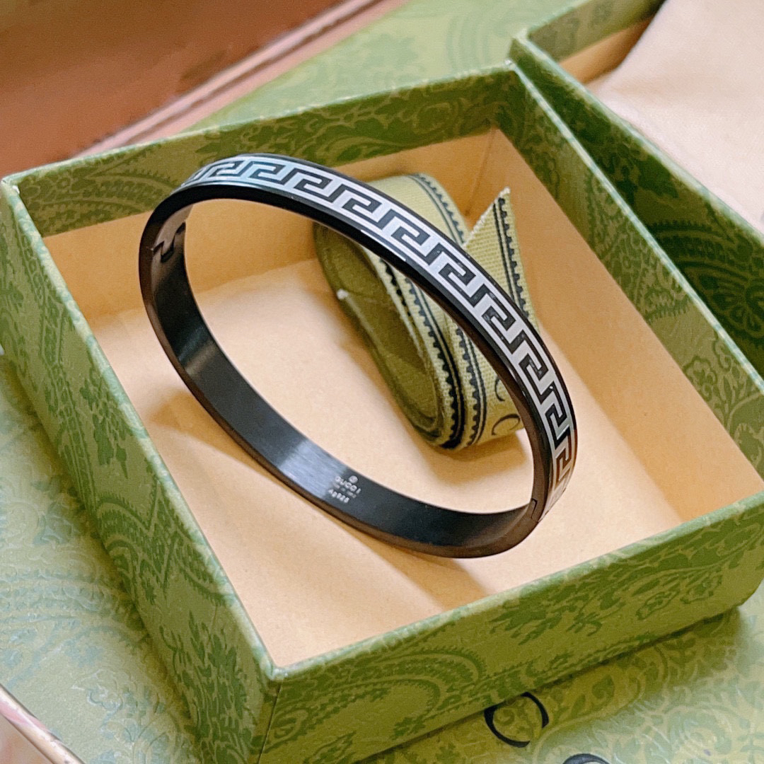 Gucci Silver Flute Black Bracelet