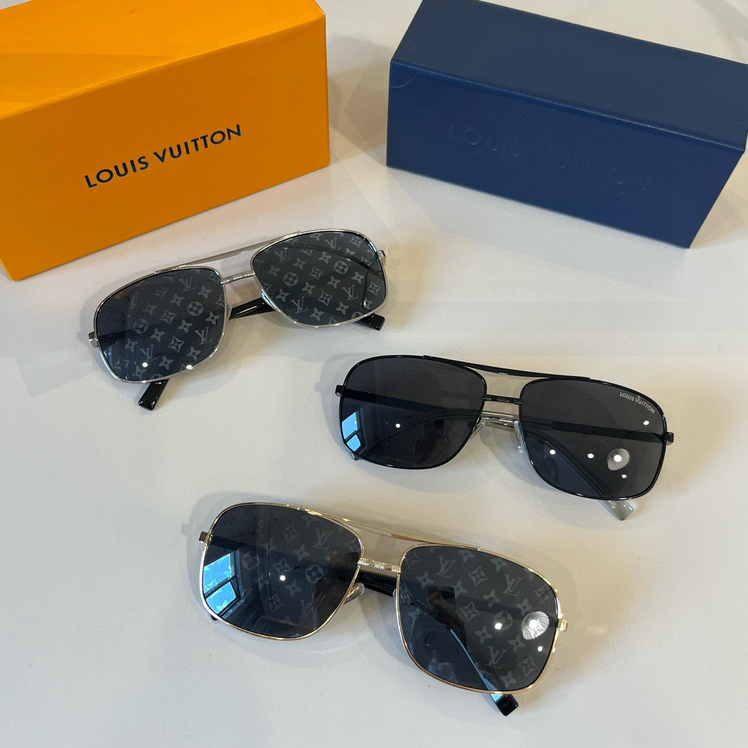Louis Vuitton Round Frame Sunglasses