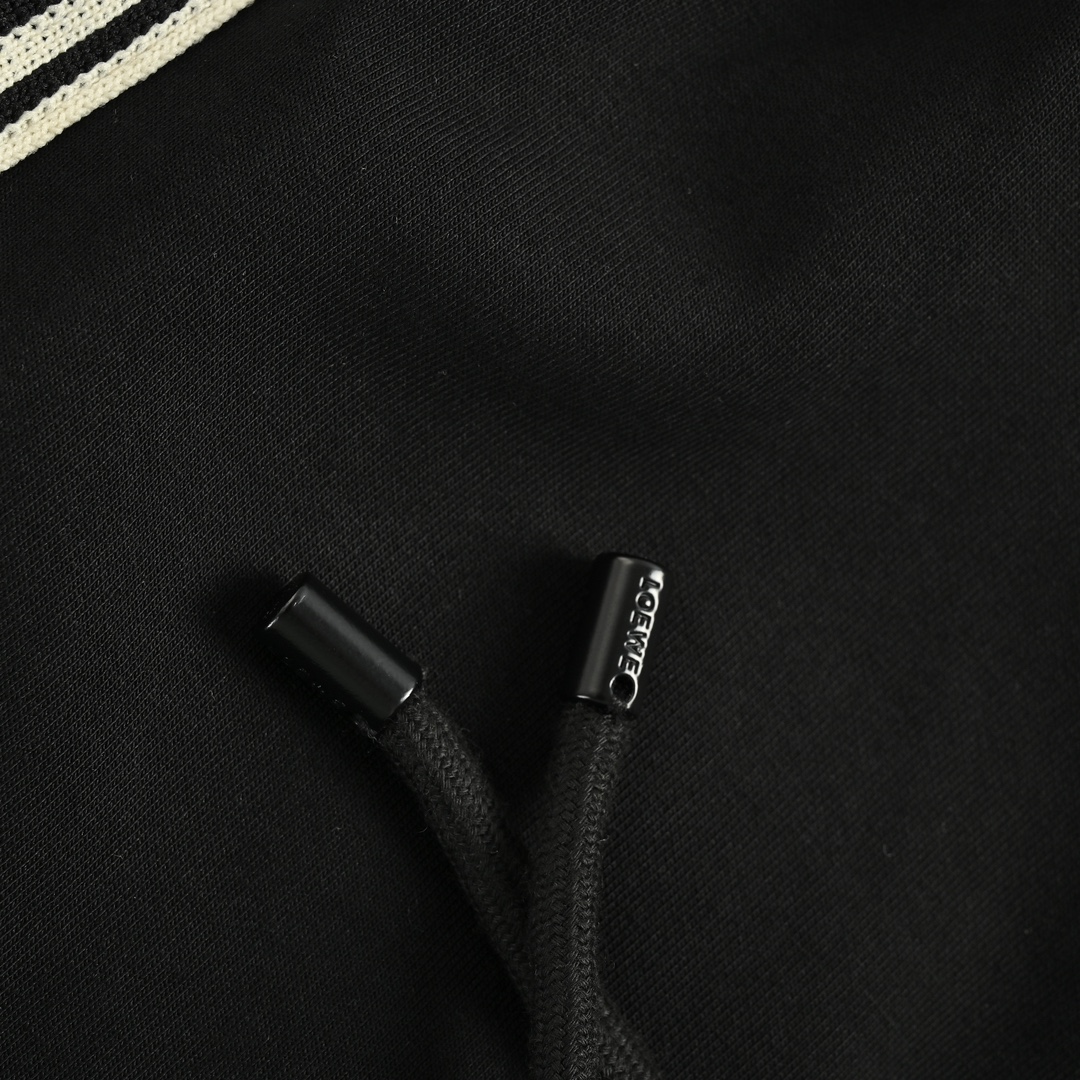 Loewe 24Fw straight-leg trousers with embroidered webbing on the back pockets