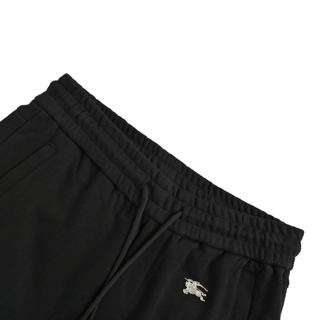 Burberry 24Fw metal warhorse logo trousers