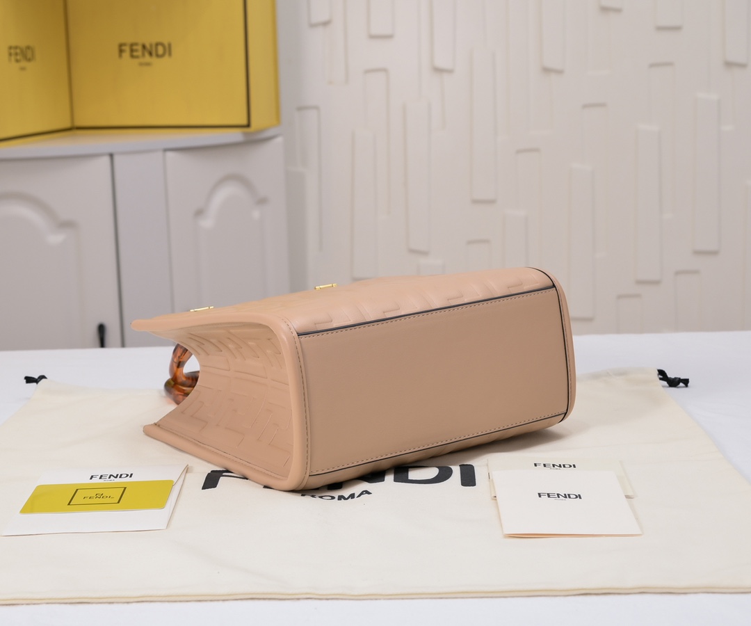 FENDI Small Tote Bag 1006