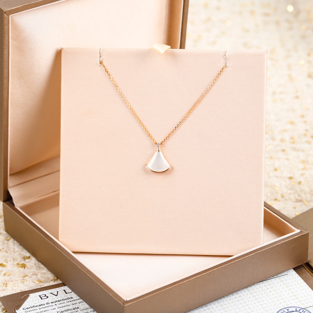 Bulgari Divadream Necklace