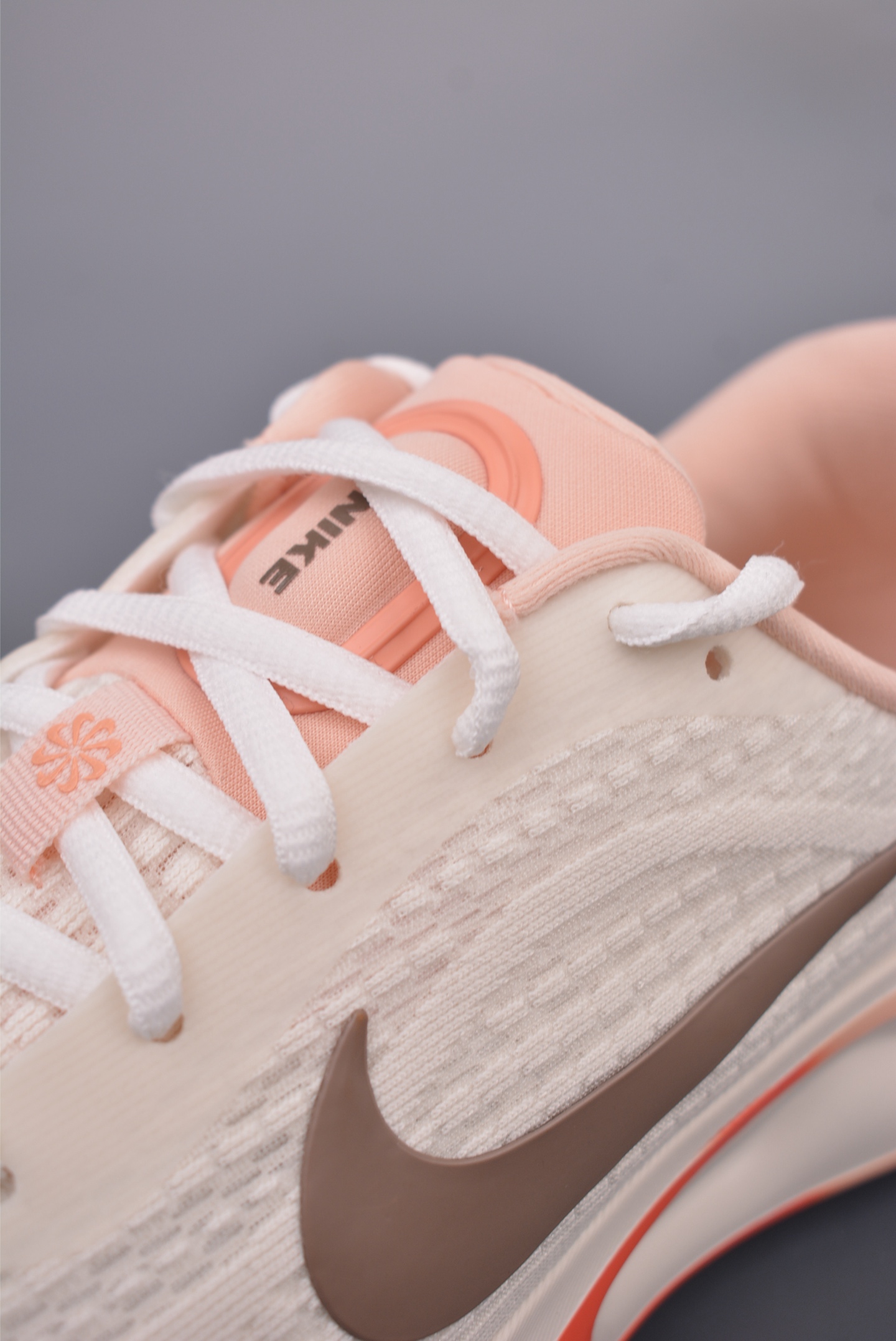 Nike Journey Run Light Pink Brown IB4663-121