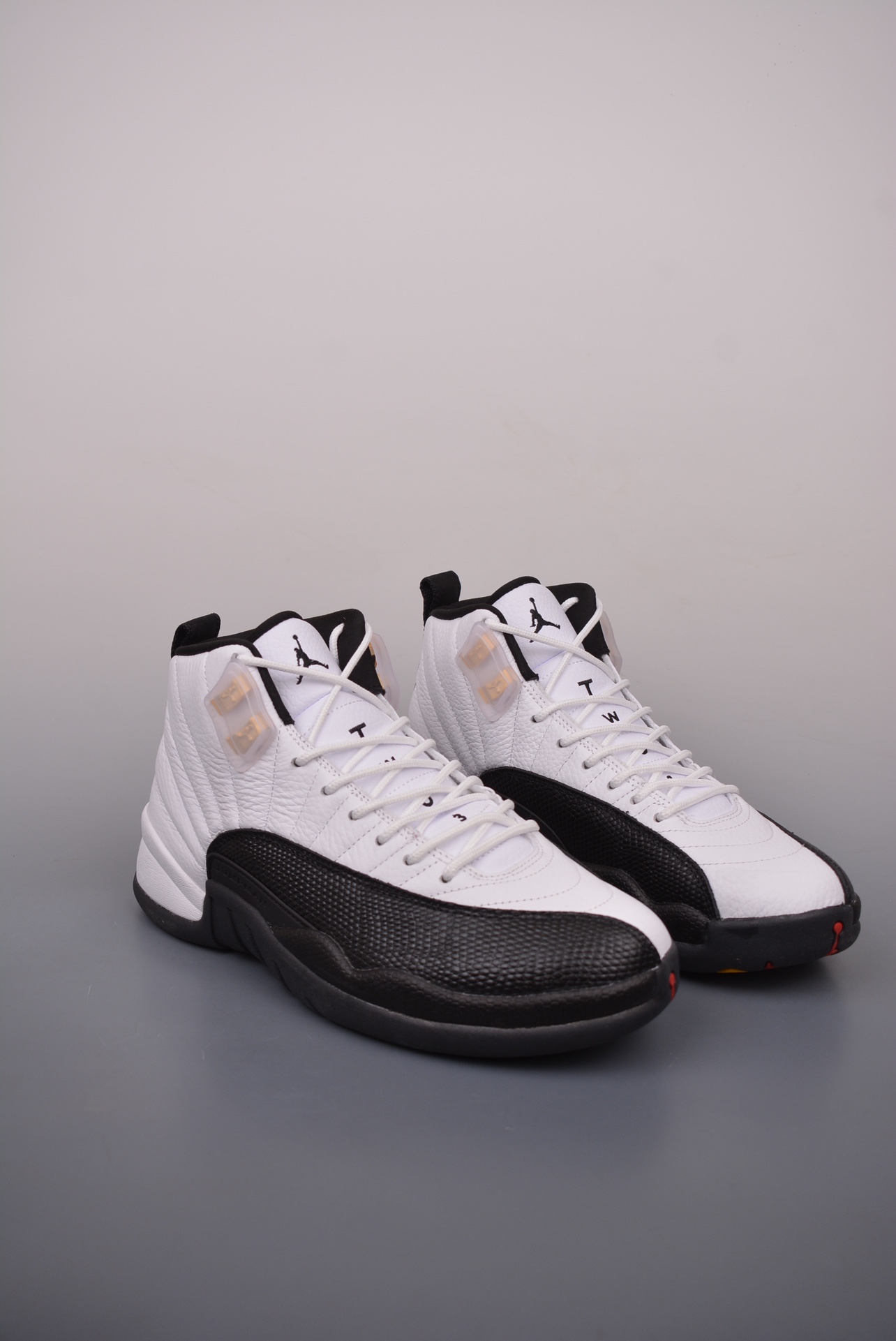 Air Jordan 12 Retro AJ12 White Black 130690-125