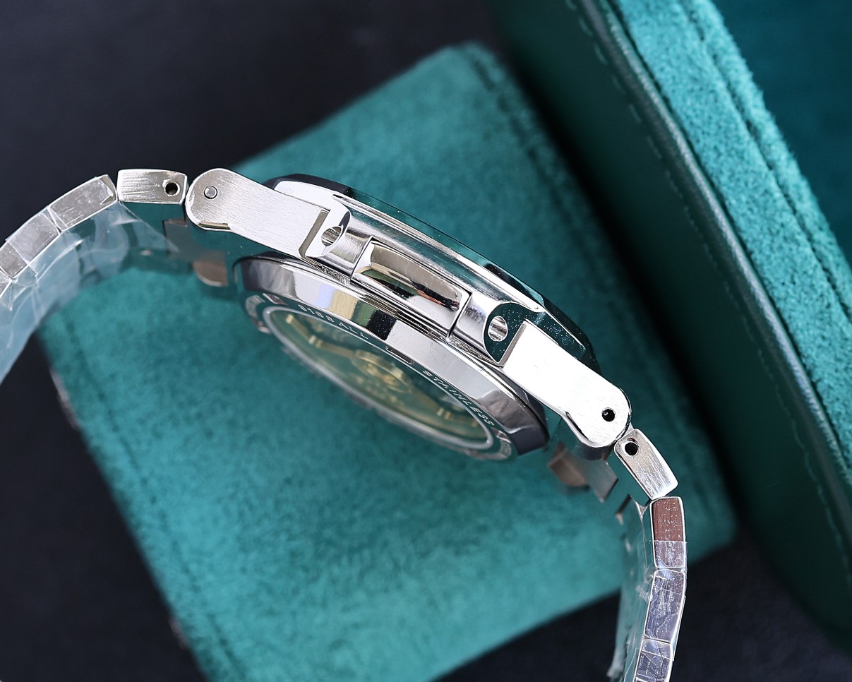 Patek Philippe Nautilus Starry Sky Edition 5711
