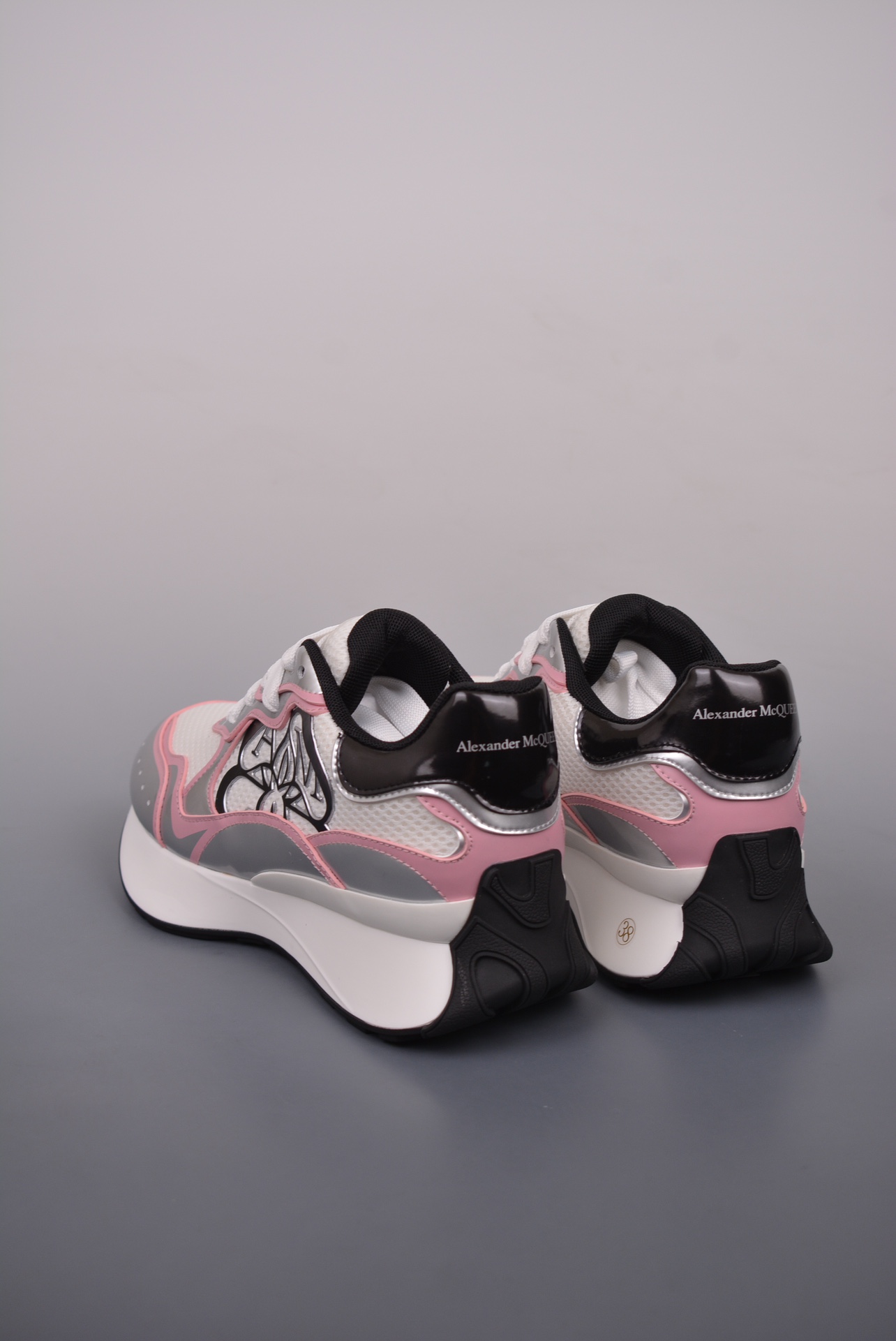 Alexander McQueen Sprint running shoes silver and white