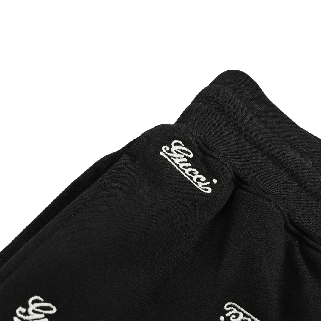 Gucci 24ss all over embroidered lettering logo shorts