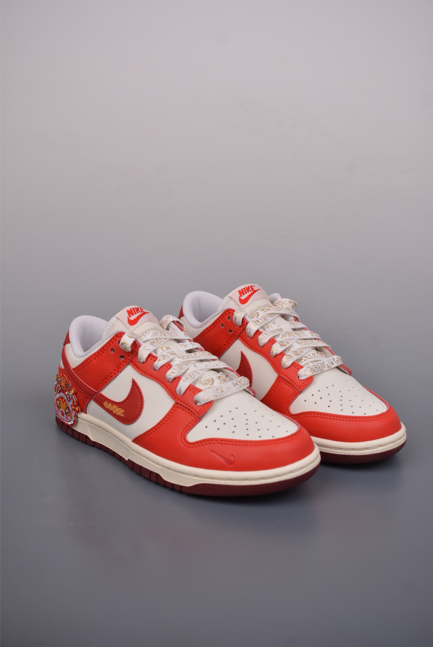 Nike SB Dunk LowYear of the Snake HJ3491-161
