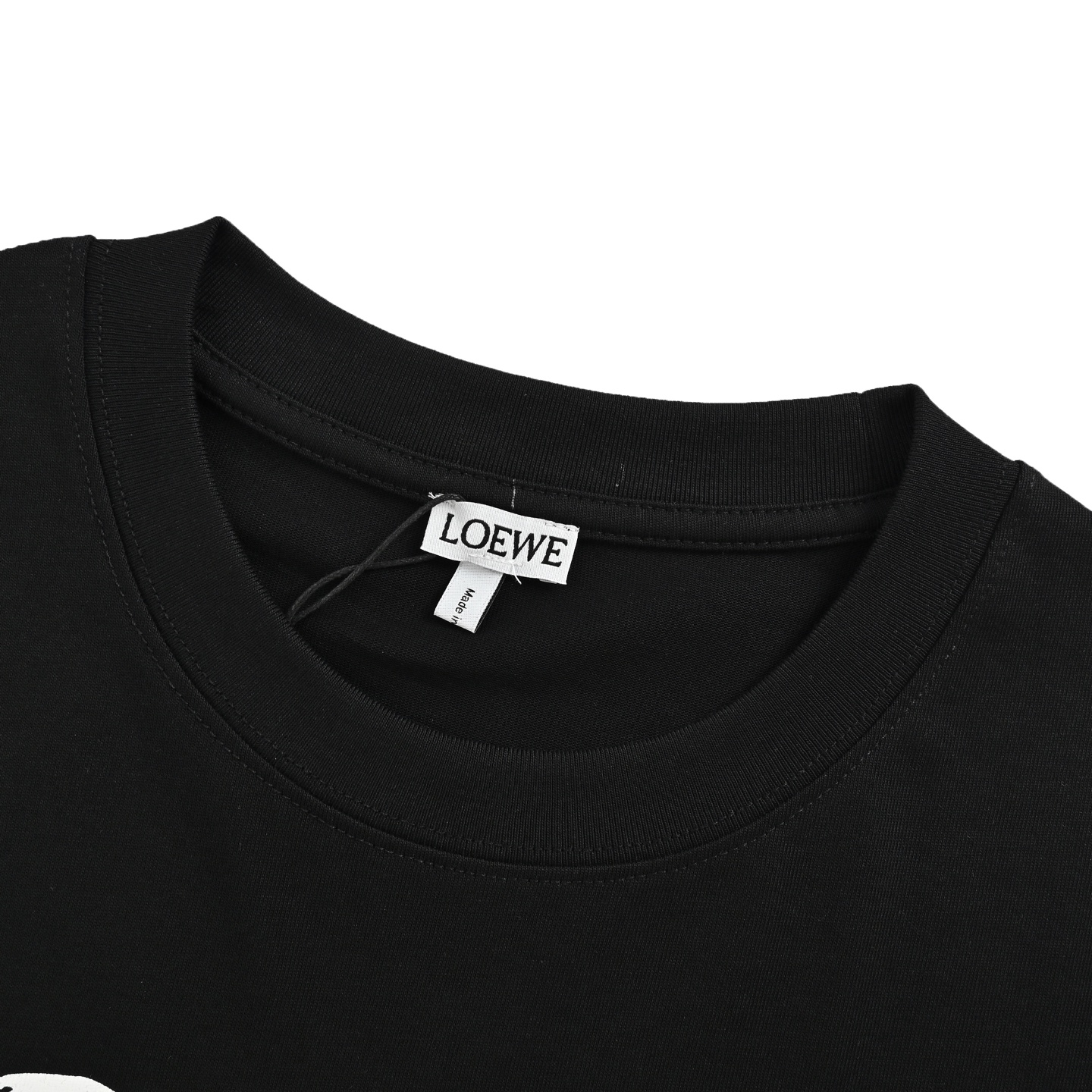 Loewe 25ss graffiti painted letter logo short sleeve