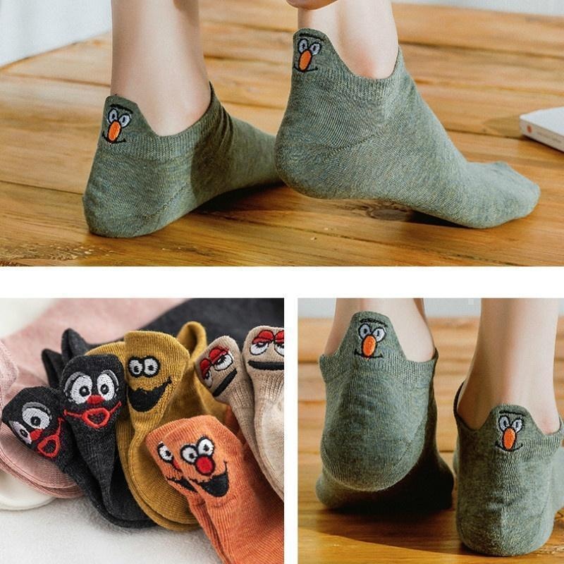 💥Mother's Day Early Sale--Embroidered Cartoon Women Socks--BUY 3 SETS GET 2 SETS FREE & FREE SHIPPING