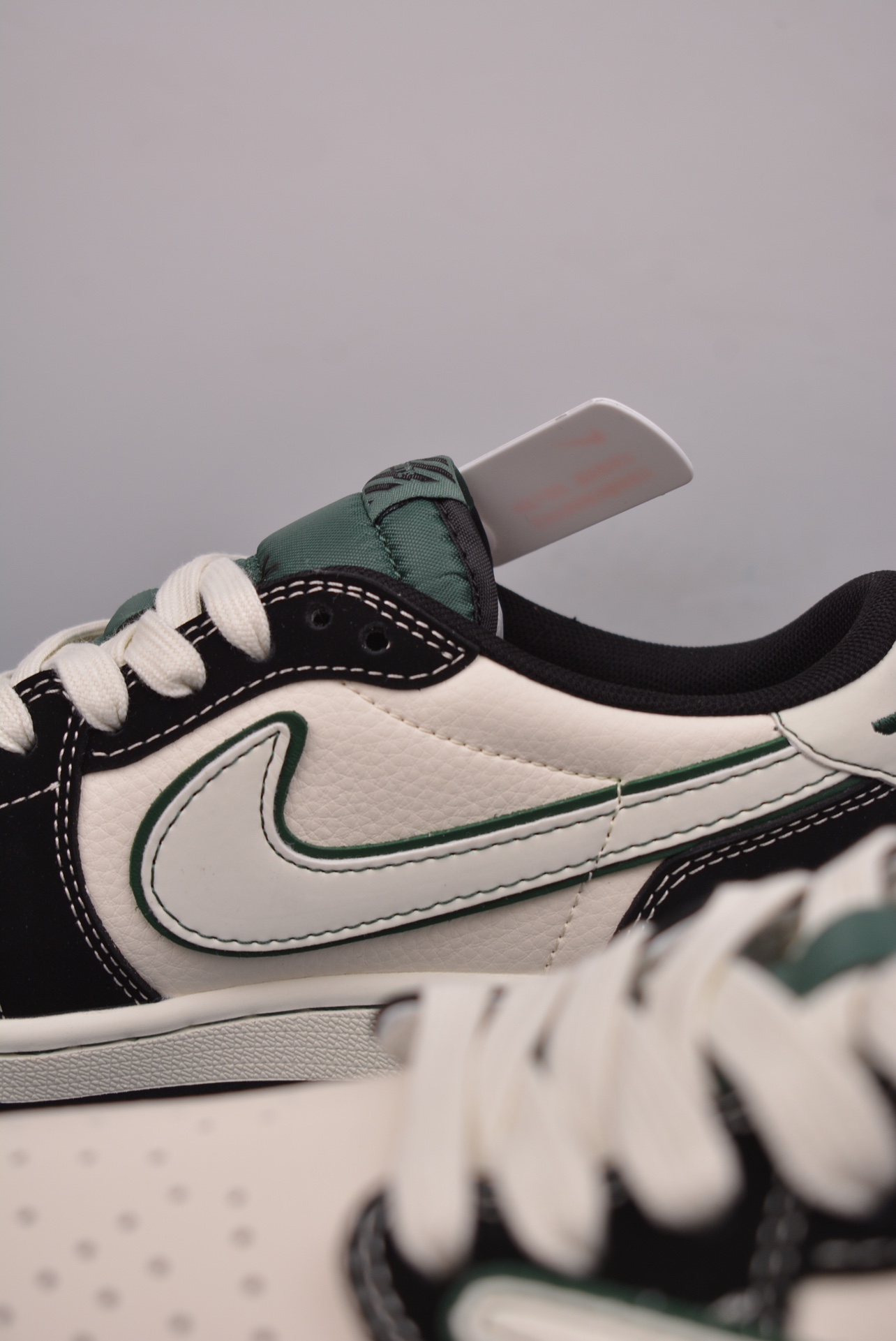 Travis Scott x Off-White x Nike Air Jordan 1 Low OG SP Off-White Green SJ2068-114