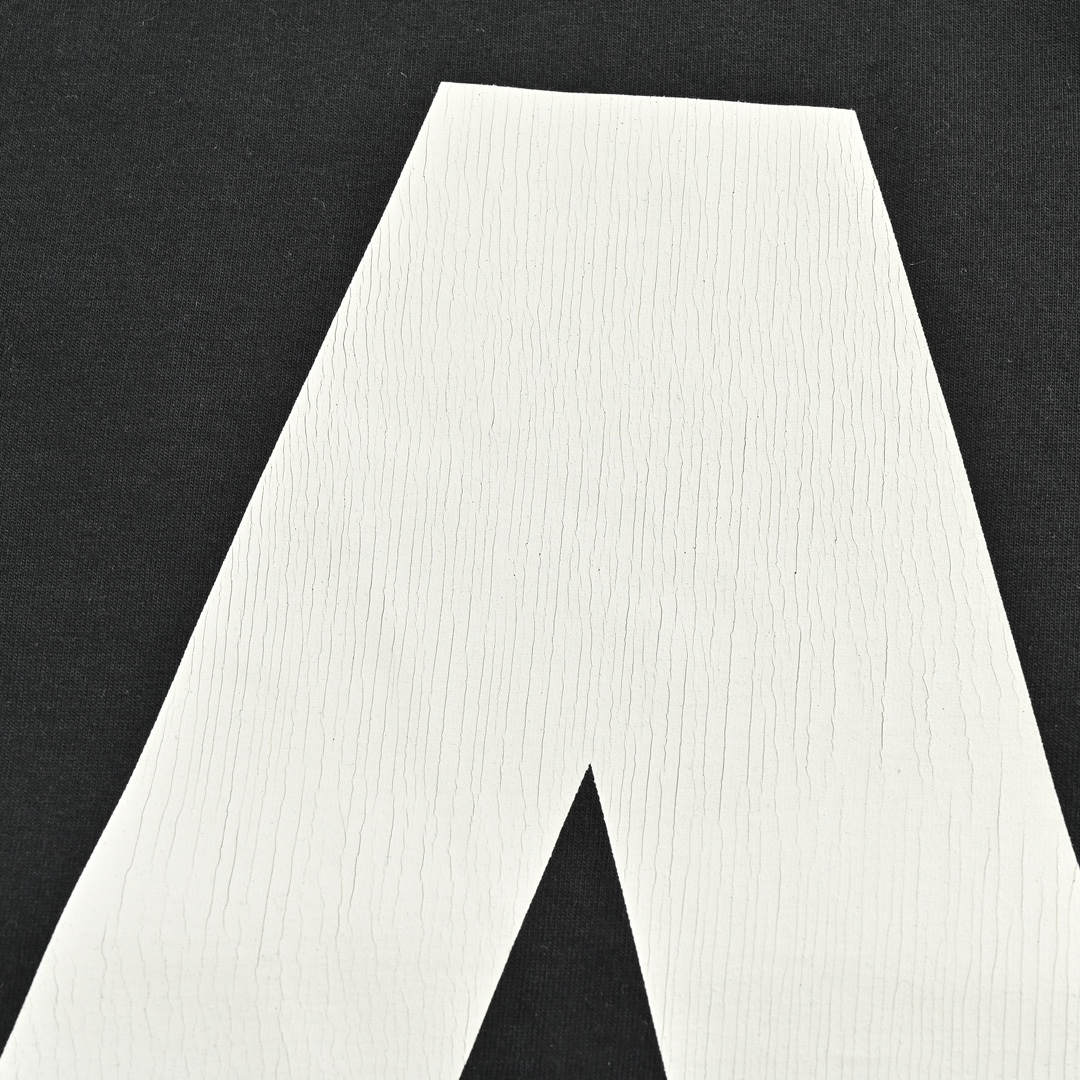 Balenciaga Music capsule collection cracked arrow print short sleeves