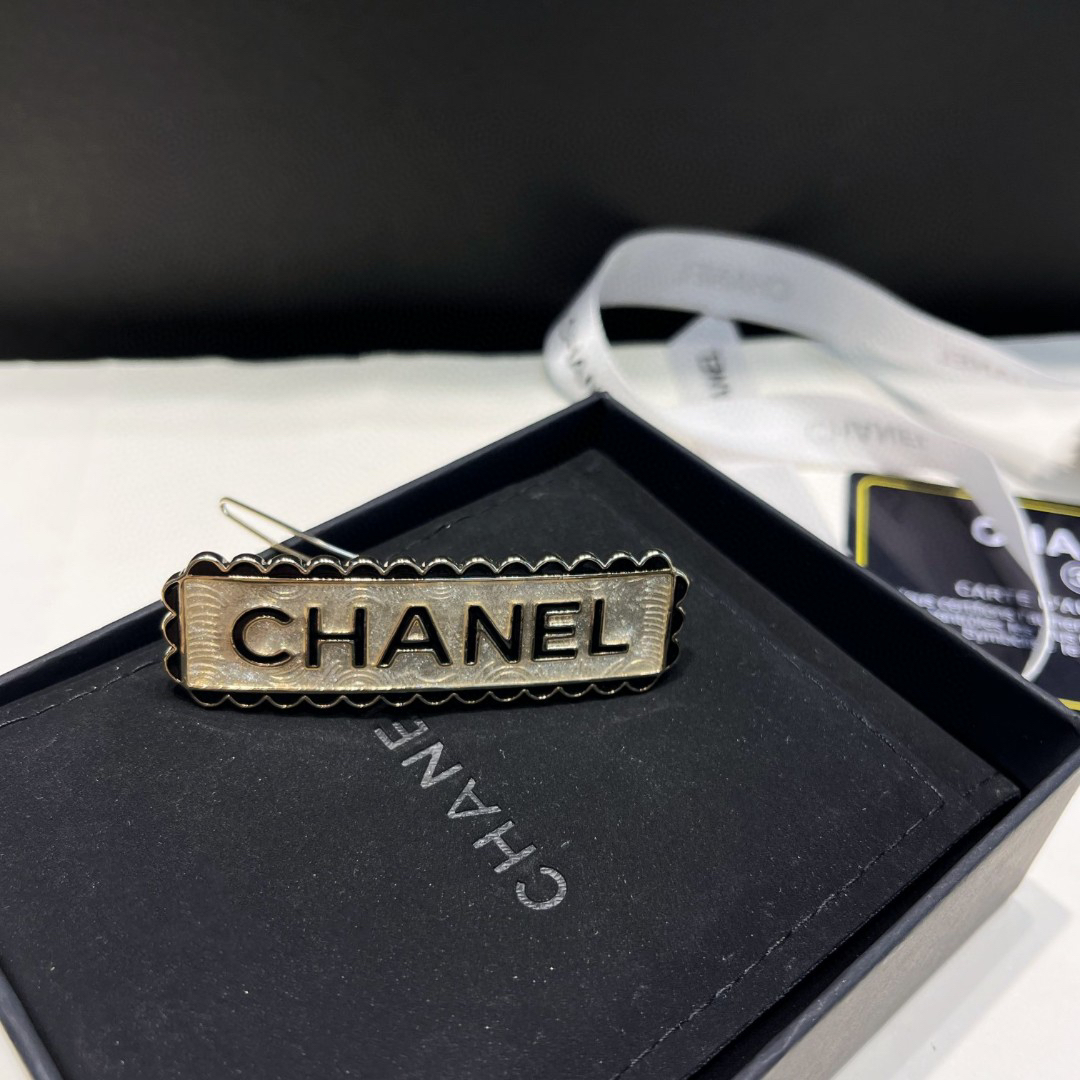 Chanel font hairpin