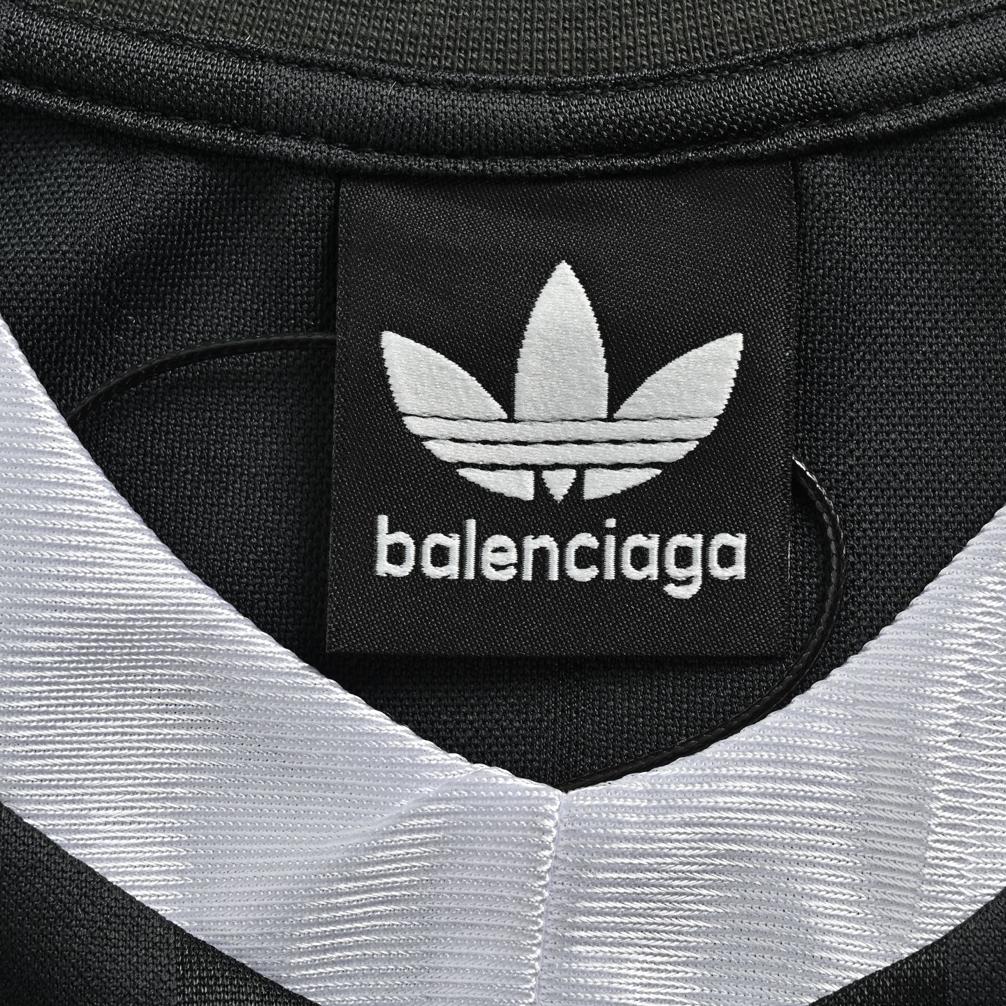 Balenciaga Manchester United co-branded jersey short sleeves