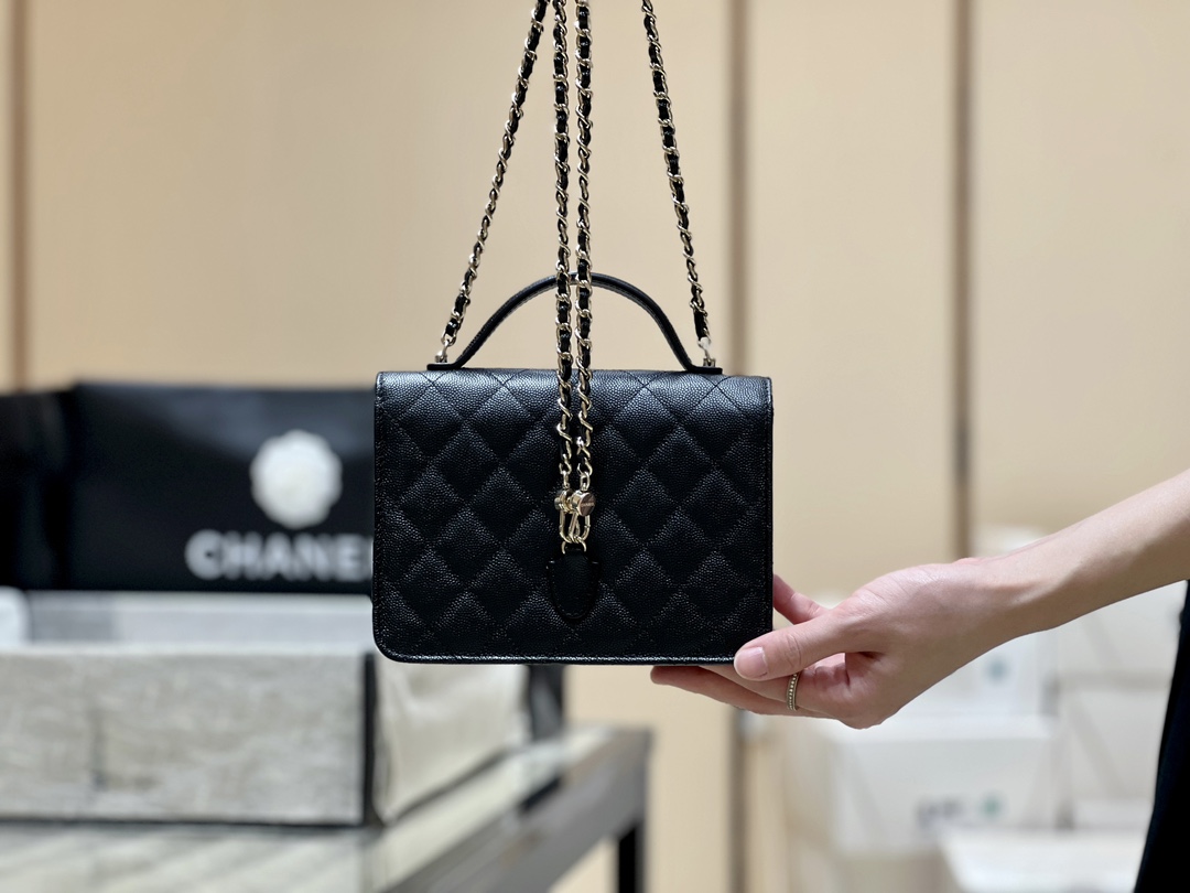 Chanel 25C early spring series mini woc handle double backpack AP4406 00118
