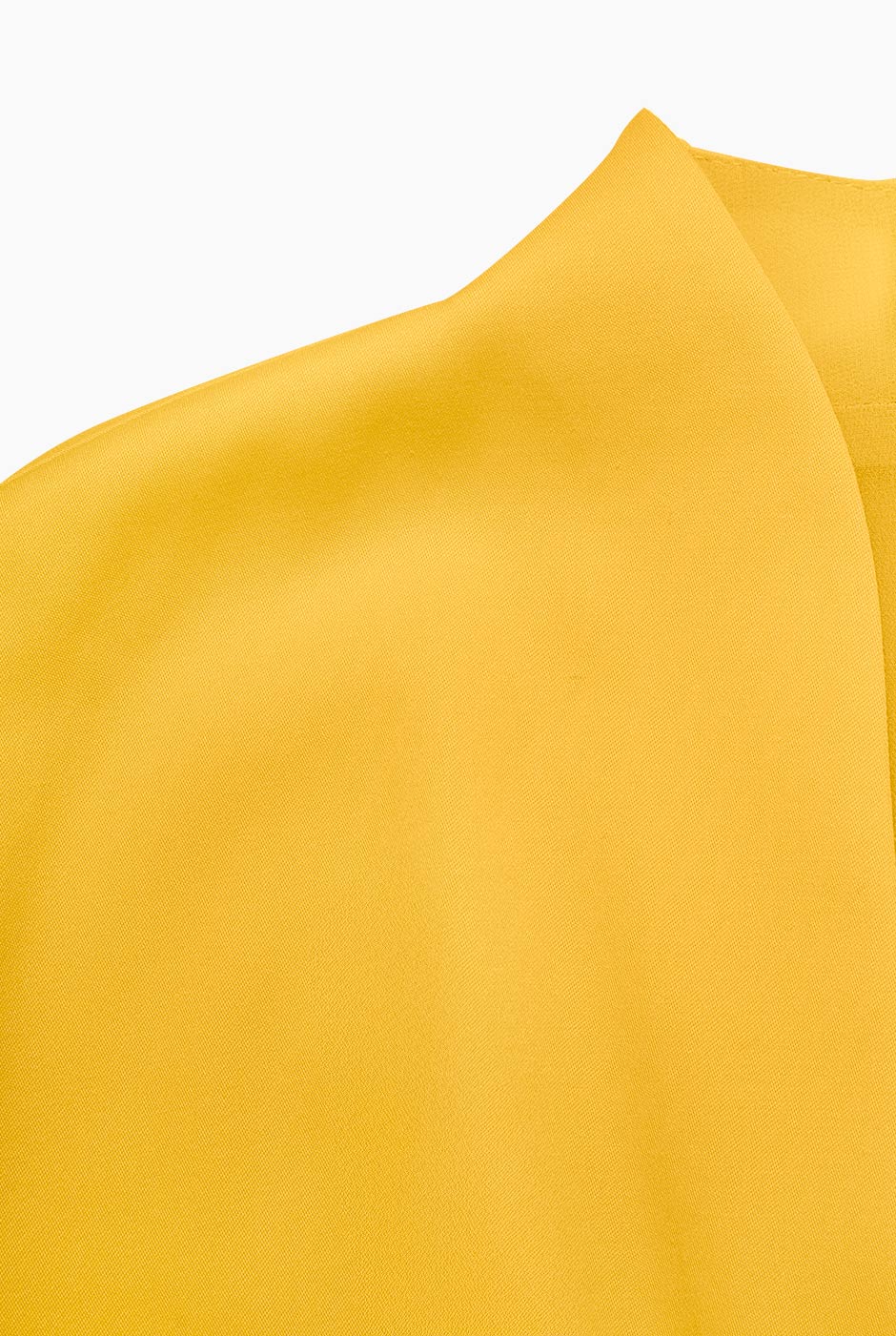 Vestido corto de manga caida