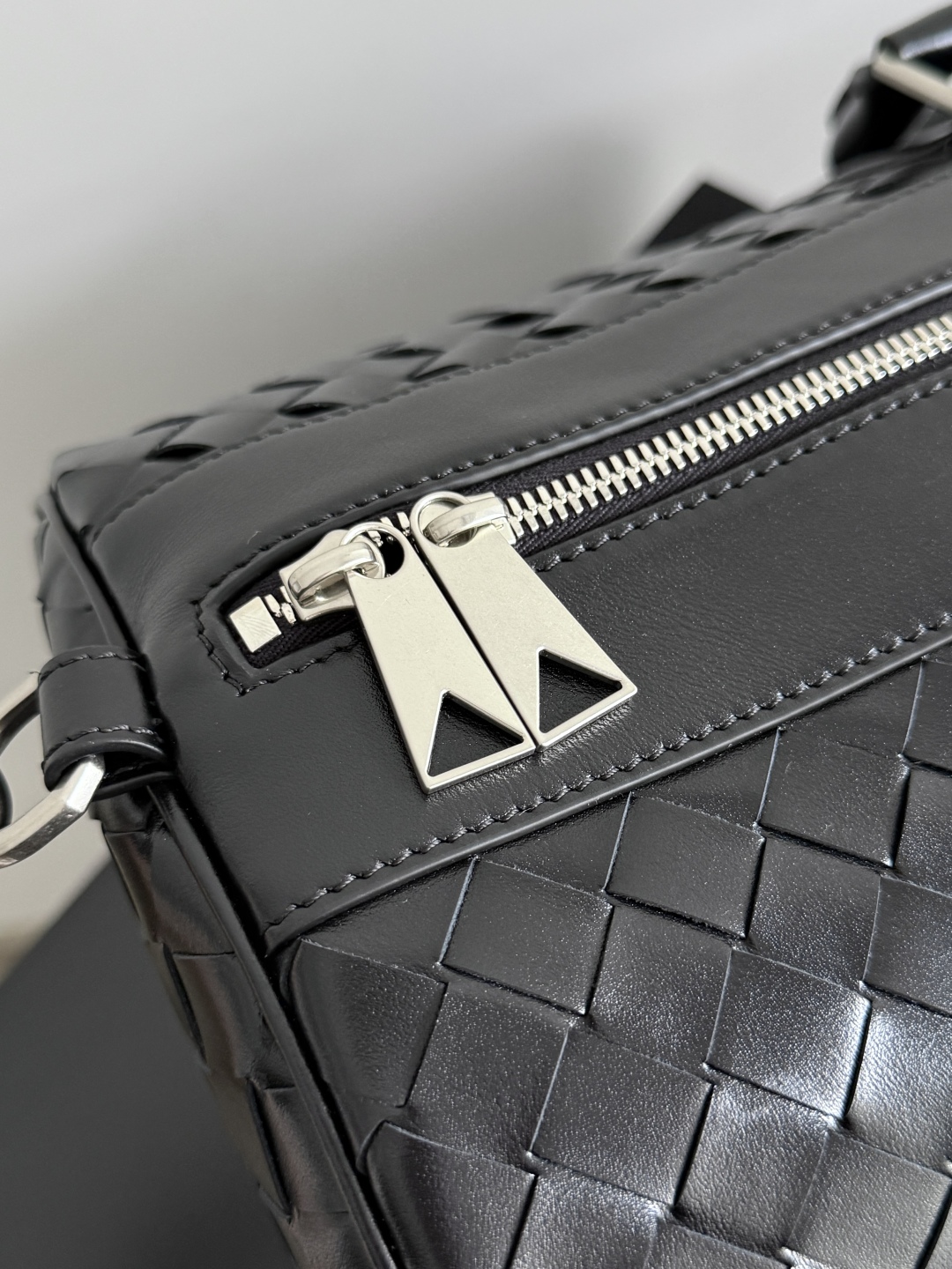 Bottega Veneta Woven Large Travel Bag 795287