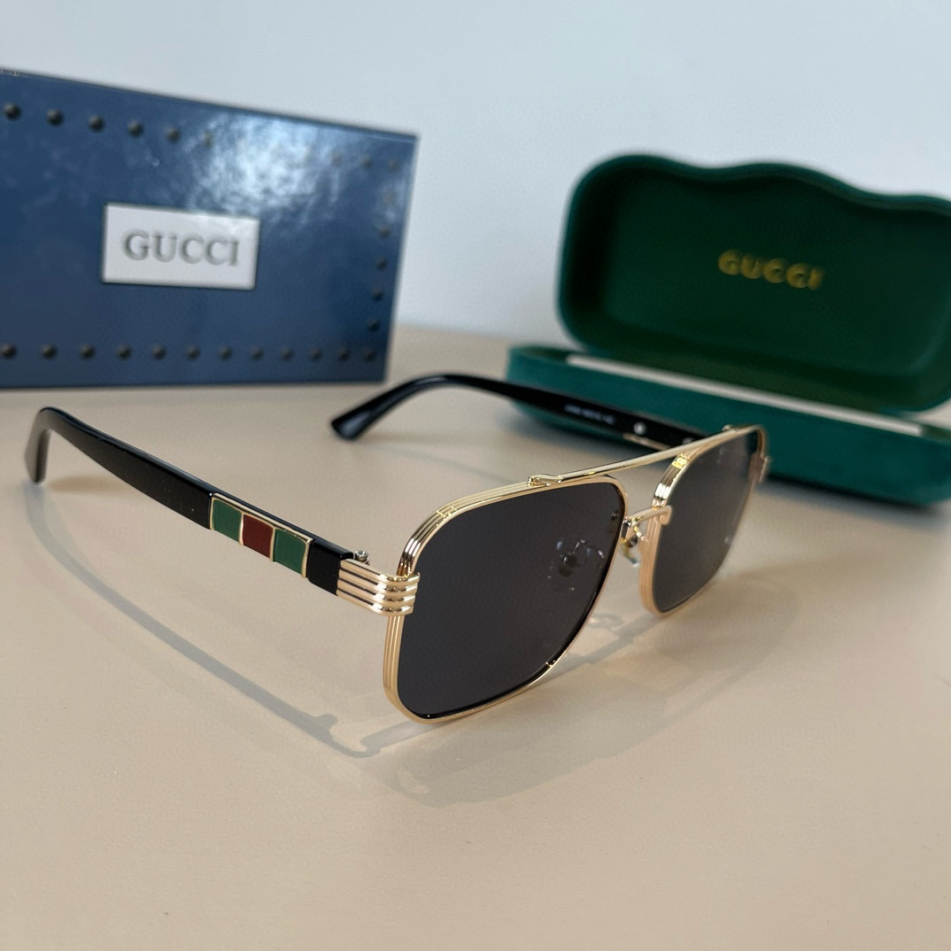 Gucci Square Frame Sunglasses