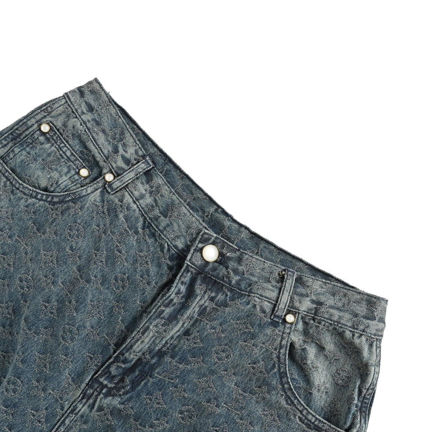 Louis Vuitton 25ss all-over monogram jacquard suit with denim shorts