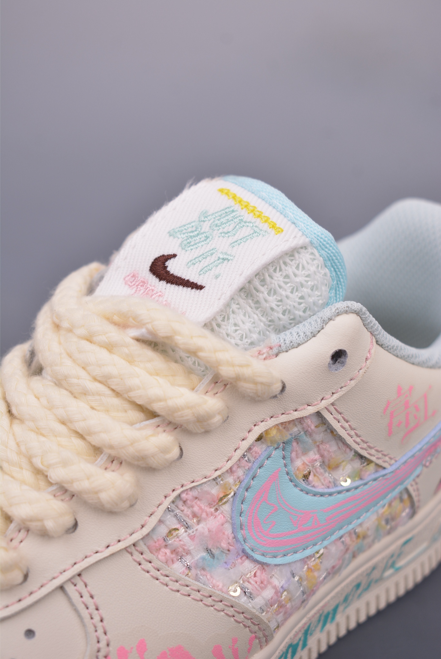 Nike Air Force 1 07 LV8 Low Sneakers FJ4470-310
