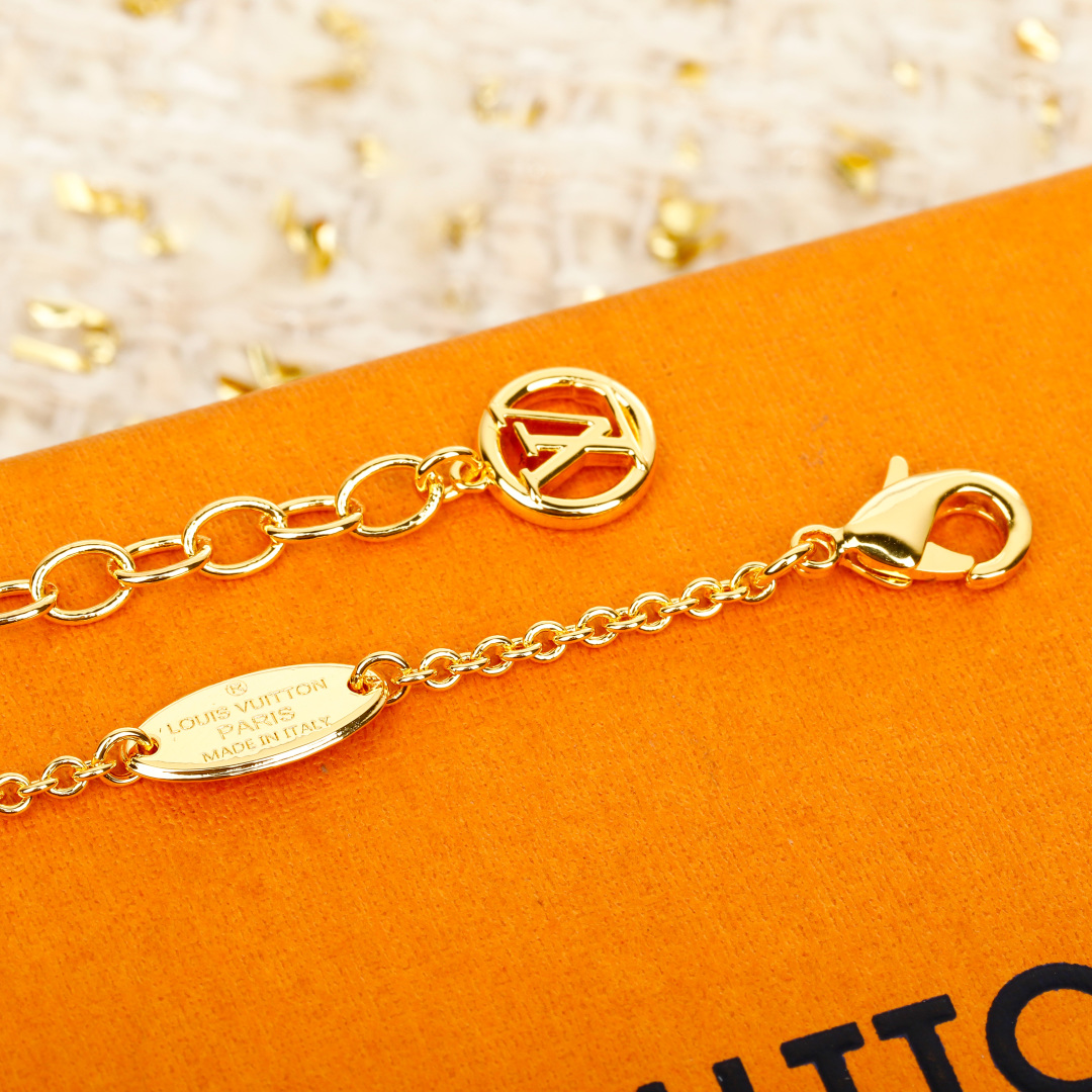Louis Vuitton Heart Necklace