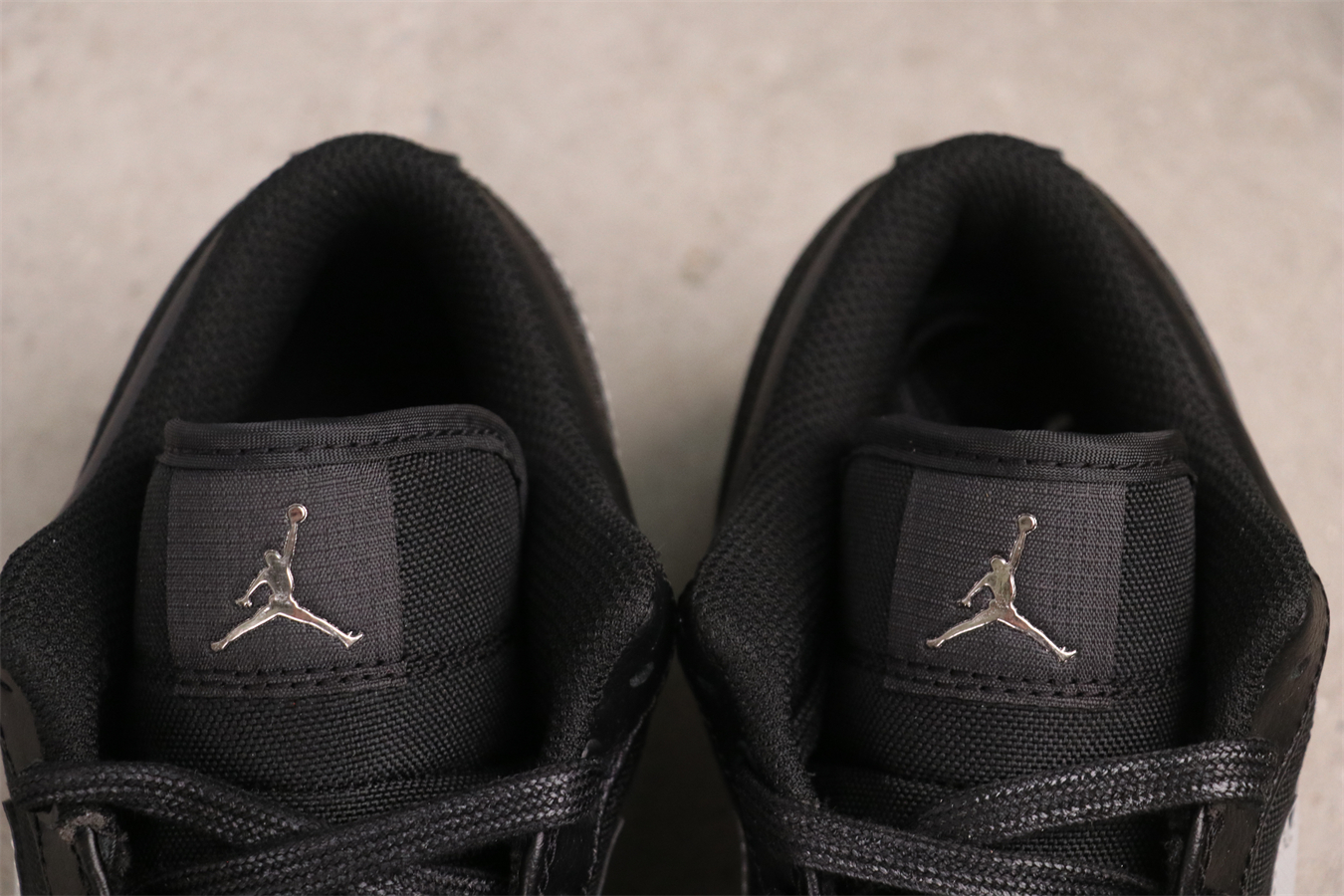 Air Jordan 1 Low Dark Gum Soles HV5968-001