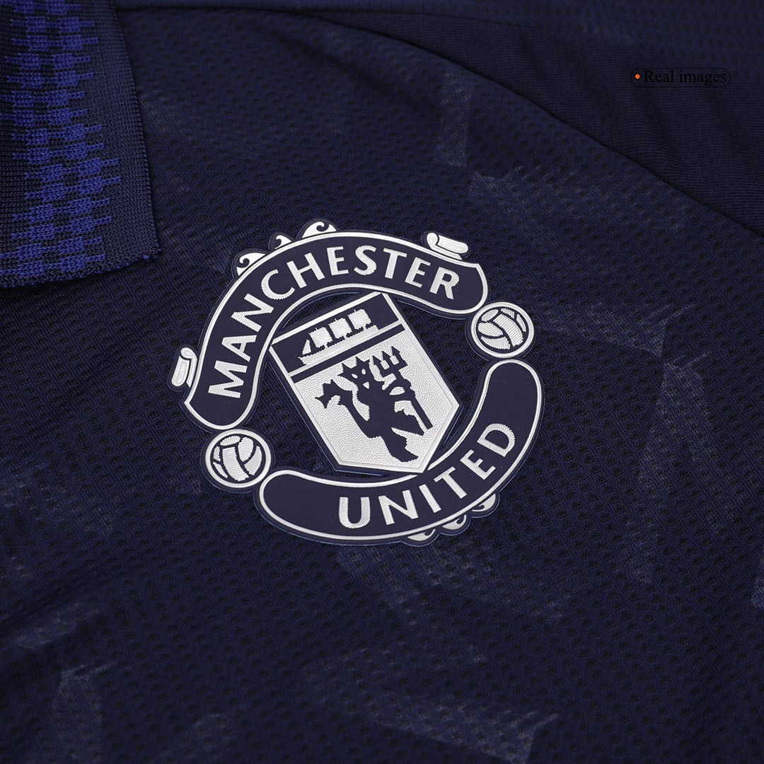 Authentic B.FERNANDES #8 Manchester United Away Football Shirt 2024/25