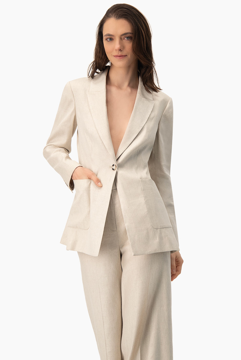 Saco beige de cruce sencillo
