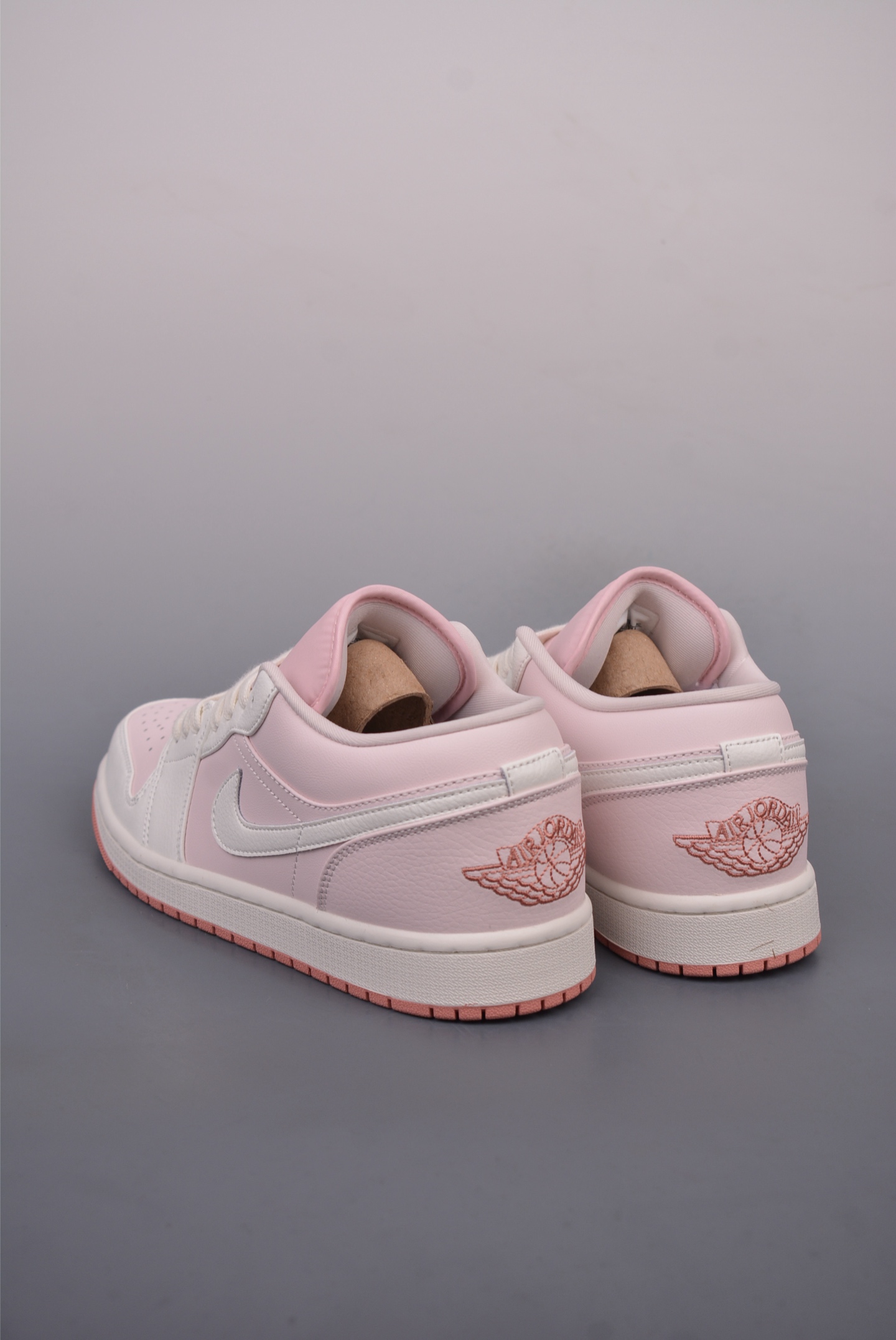 Air Jordan 1 Low White Pink IH0823-611