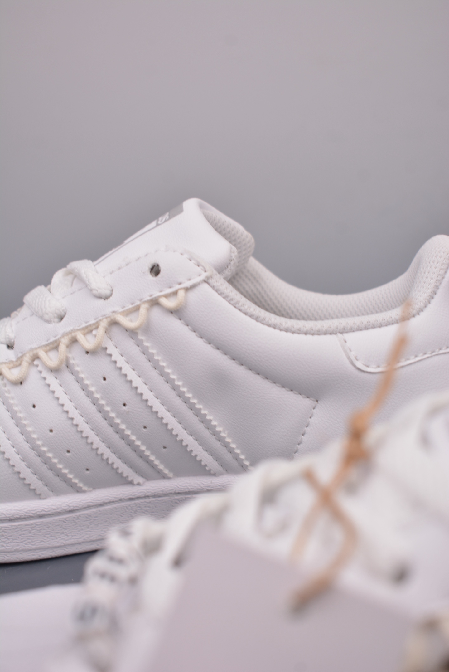 Adidas Originals Superstar Whit Black Beaded HP7828