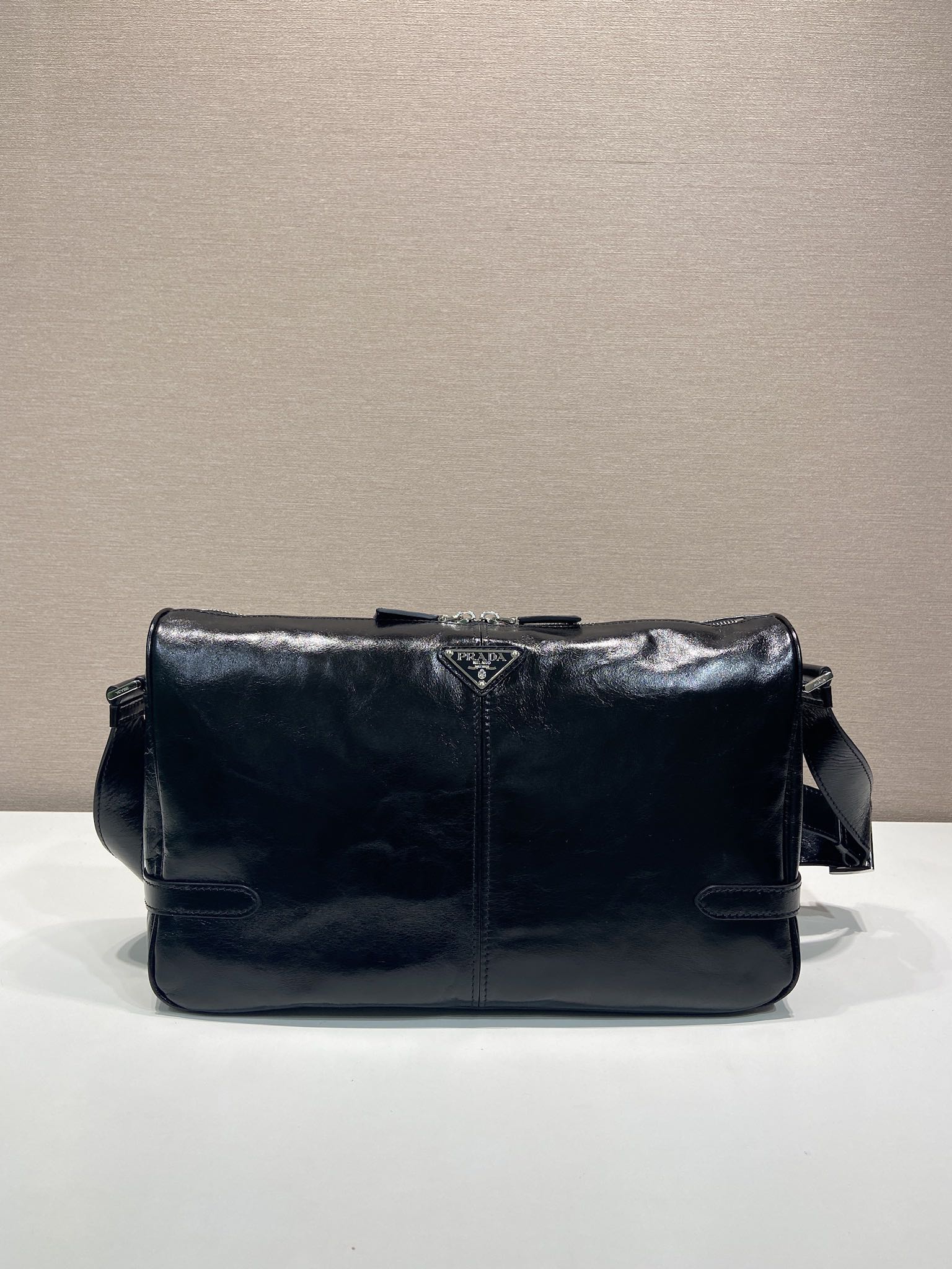 Prada waxed leather messenger bag 2VH187